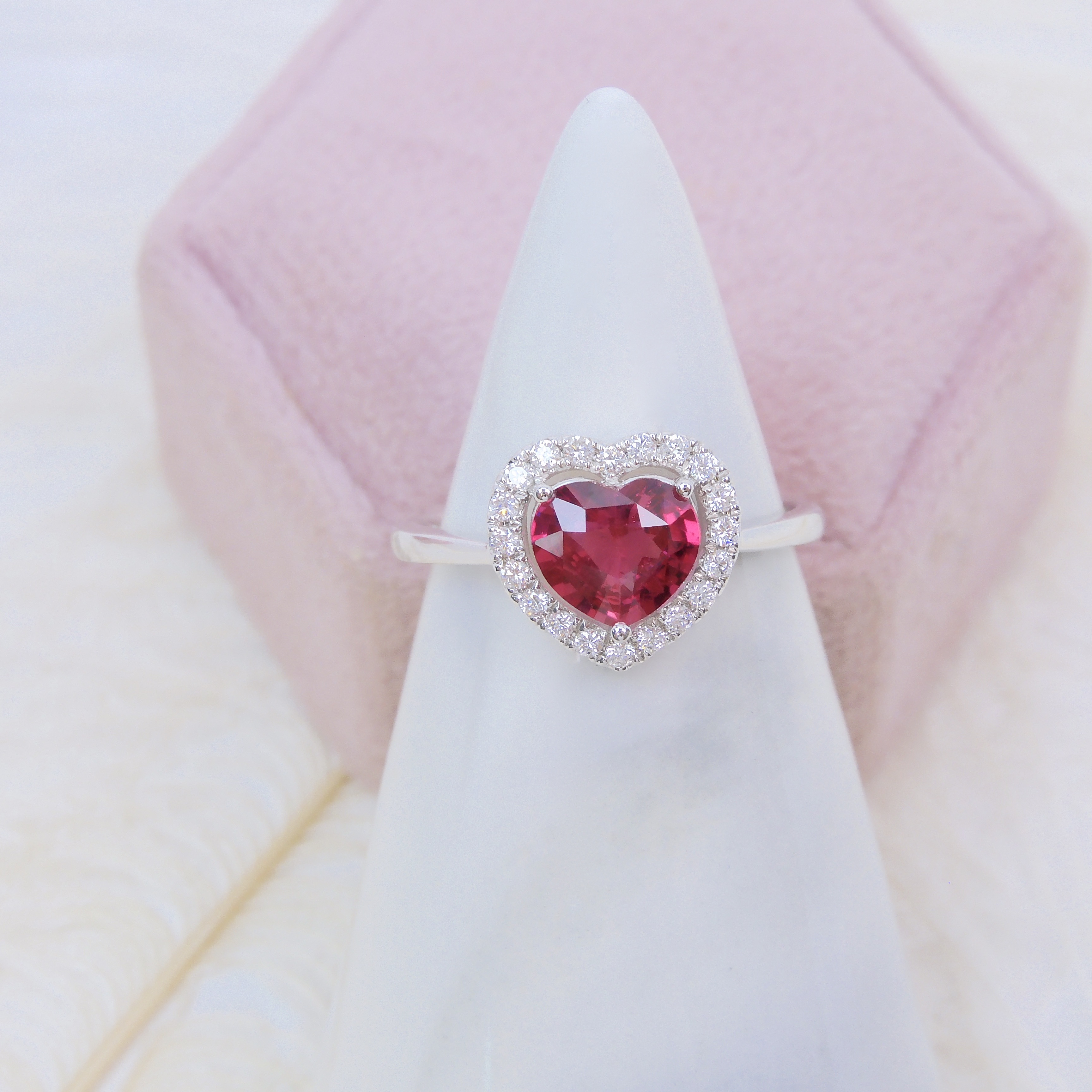 18K金 1.09ct 紅寶石戒指 (配證書)