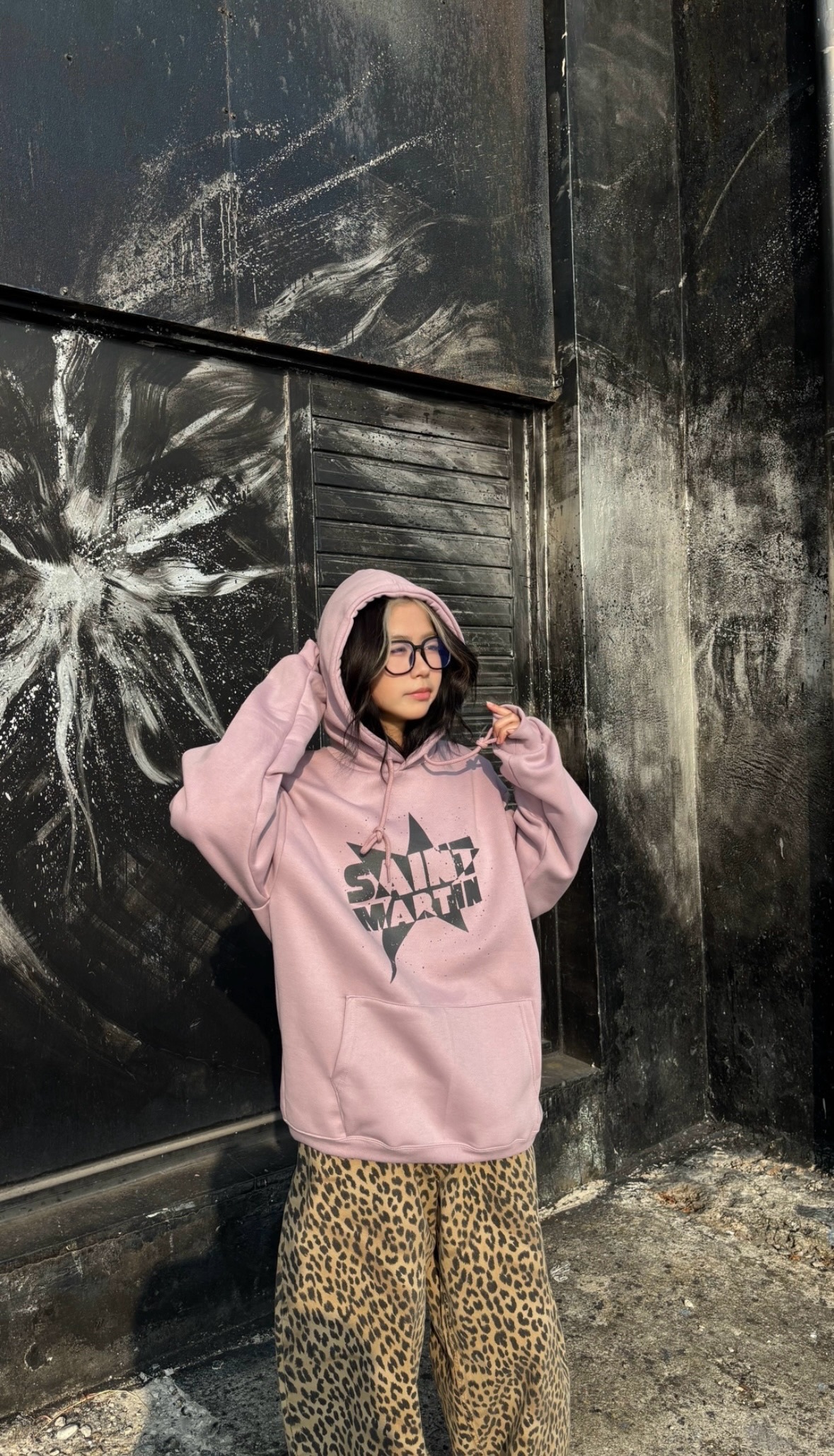 正韓 星爆塗鴉帽Tee (2colors)