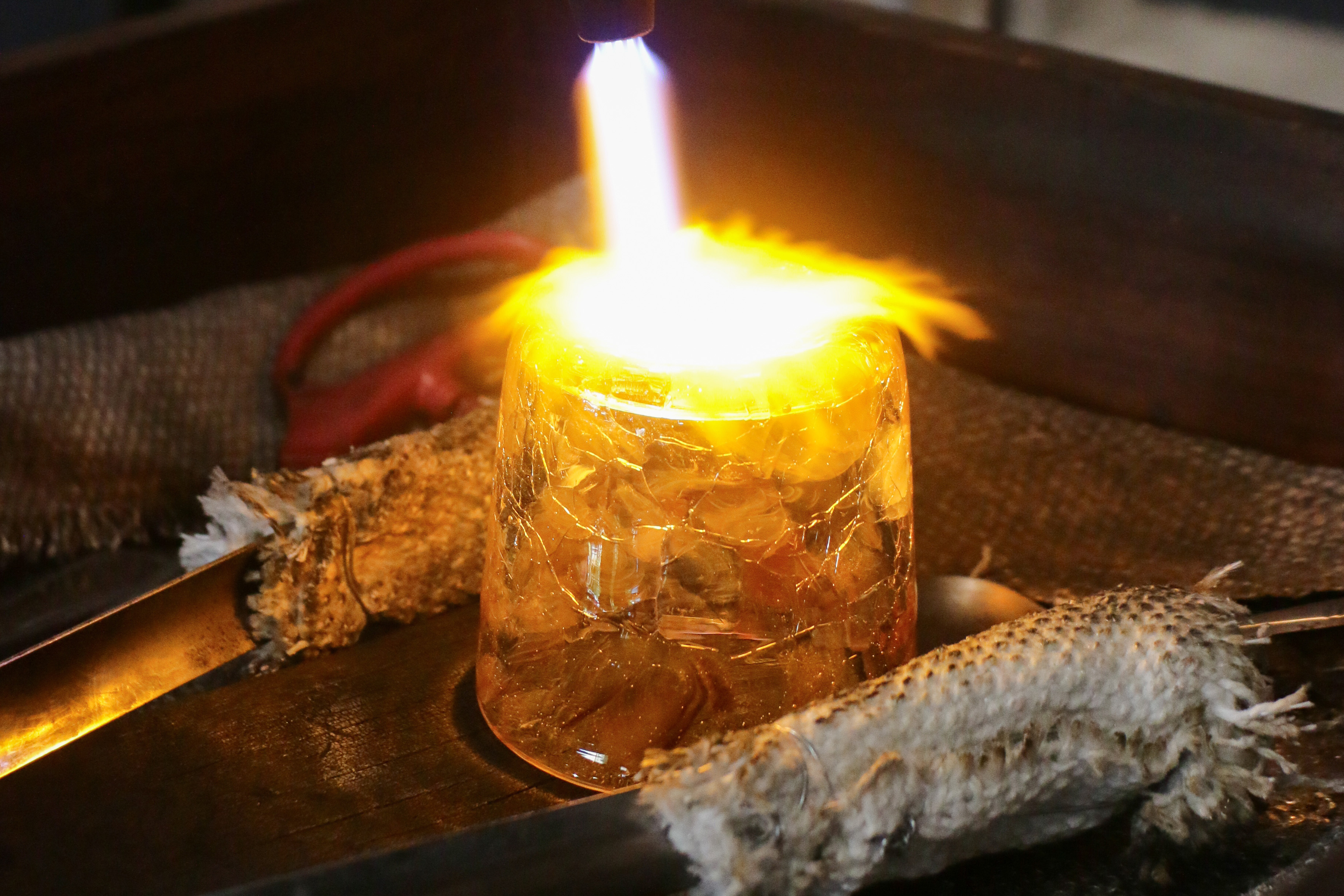 redliuli-JI̍T-HUE Couple Glass Gift Set