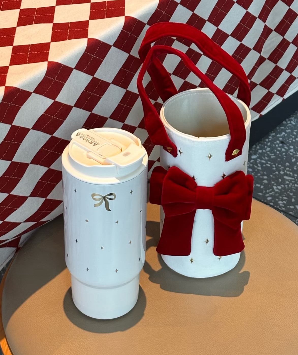 【Luxury】國外限定 星巴克 starbucks 聖誕限定 紅色蝴蝶結保溫杯 冰壩杯 提袋手拿杯直飲壺水