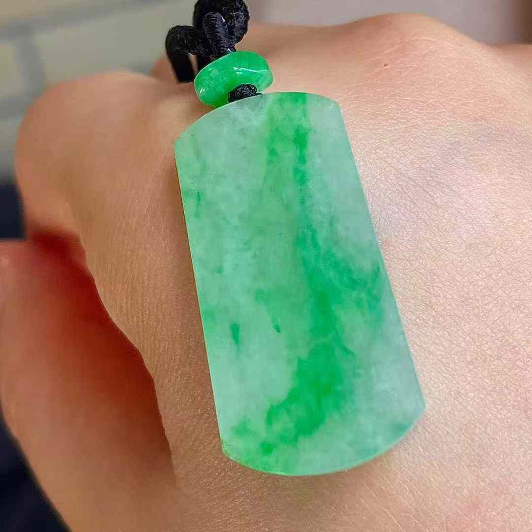 翡翠高冰陽綠無事牌吊墜,天然翡翠A玉, 緬甸玉, Jade, Jadeite