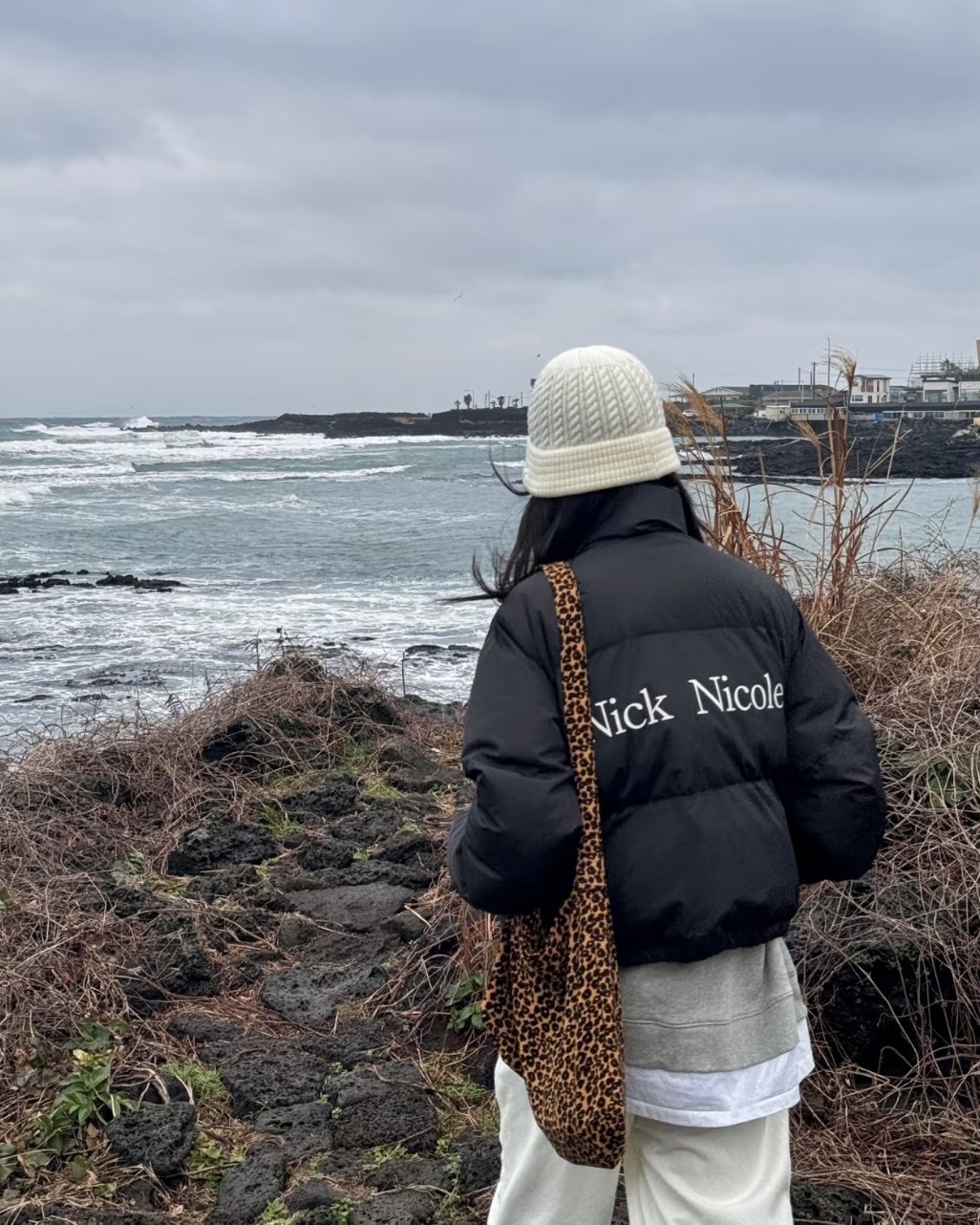 <單件免運！>韓國 NICK&NICOLE Nicole Volume 羽絨 短版 羽絨外套 2色