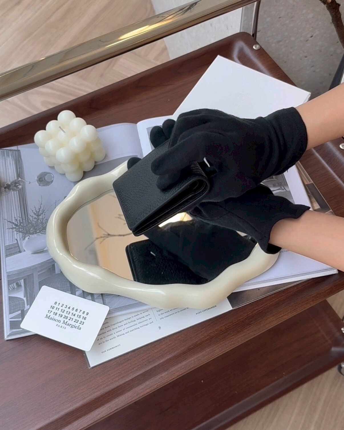 MAISON MARGIELA｜四縫線雙折短夾 黑色