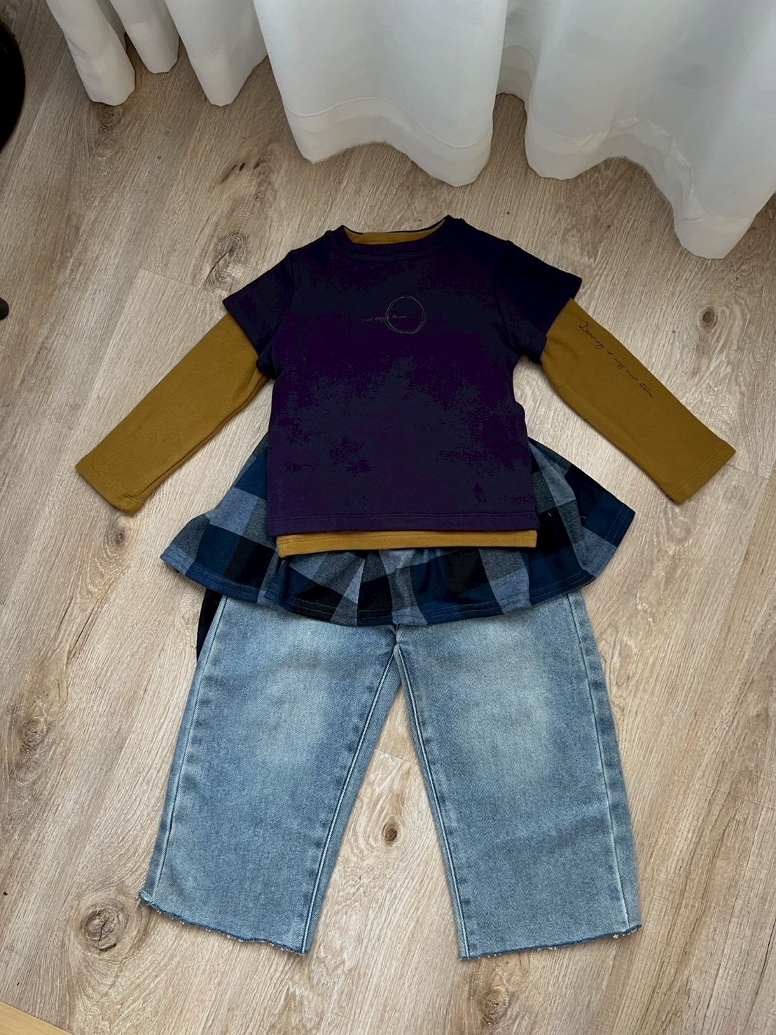 A03602親膚撞色磨毛兩件套上衣