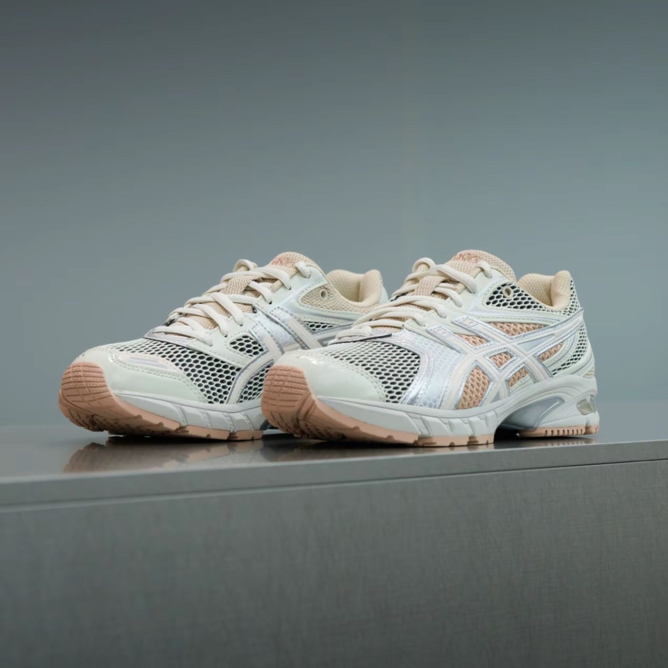 NICEDAY 代購 ASICS DS TRAINER 14 奶茶灰 卡其 棕 奶茶 復古 運動 休閑 1203A607-301