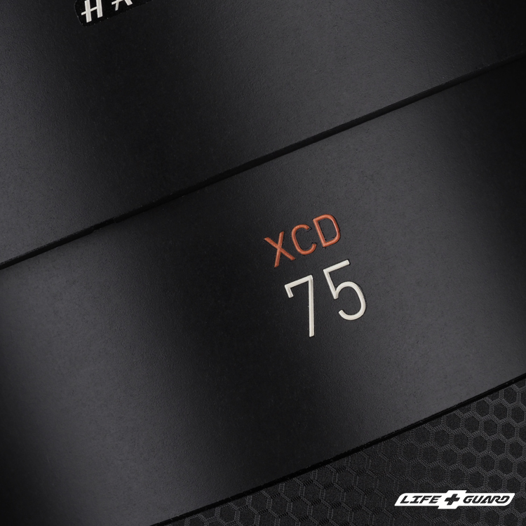 Hasselblad XCD 75mm F3.4 P 專機專屬鏡頭貼膜，LIFE+GUARD 設計風格