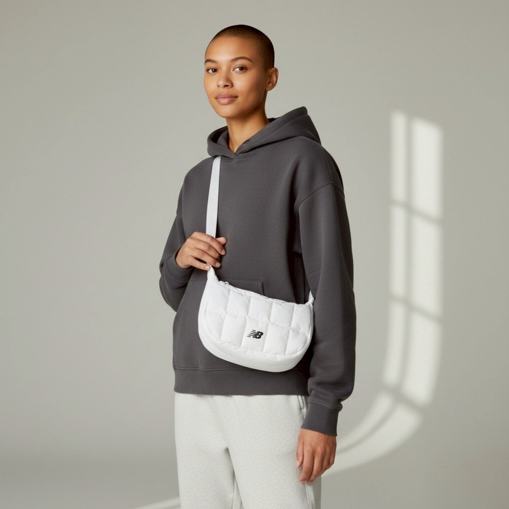 NEW BALANCE 側背包 NB LOGO 白色 小包 雲朵 包包 LAB53107SST