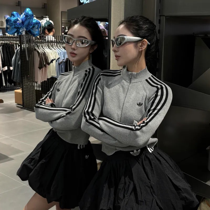 【預購】Adidas Originals Adicolor Slim Knit Track Top｜直條紋針織外套｜短版合身版型｜女款 灰色 JZ0886