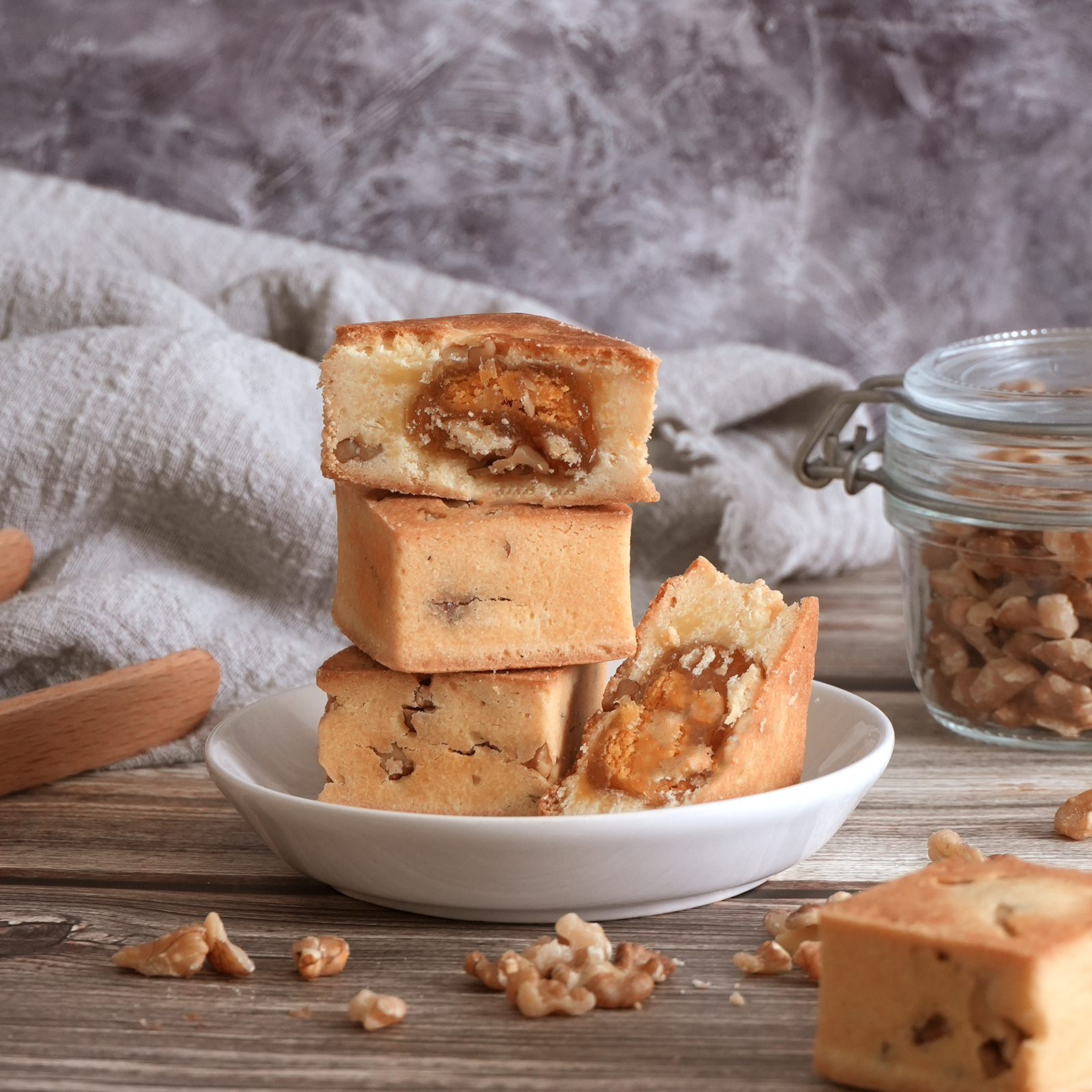 萬事興旺禮盒（12入）【2026春節禮盒/過年/土鳳梨酥/核桃鳳凰酥】