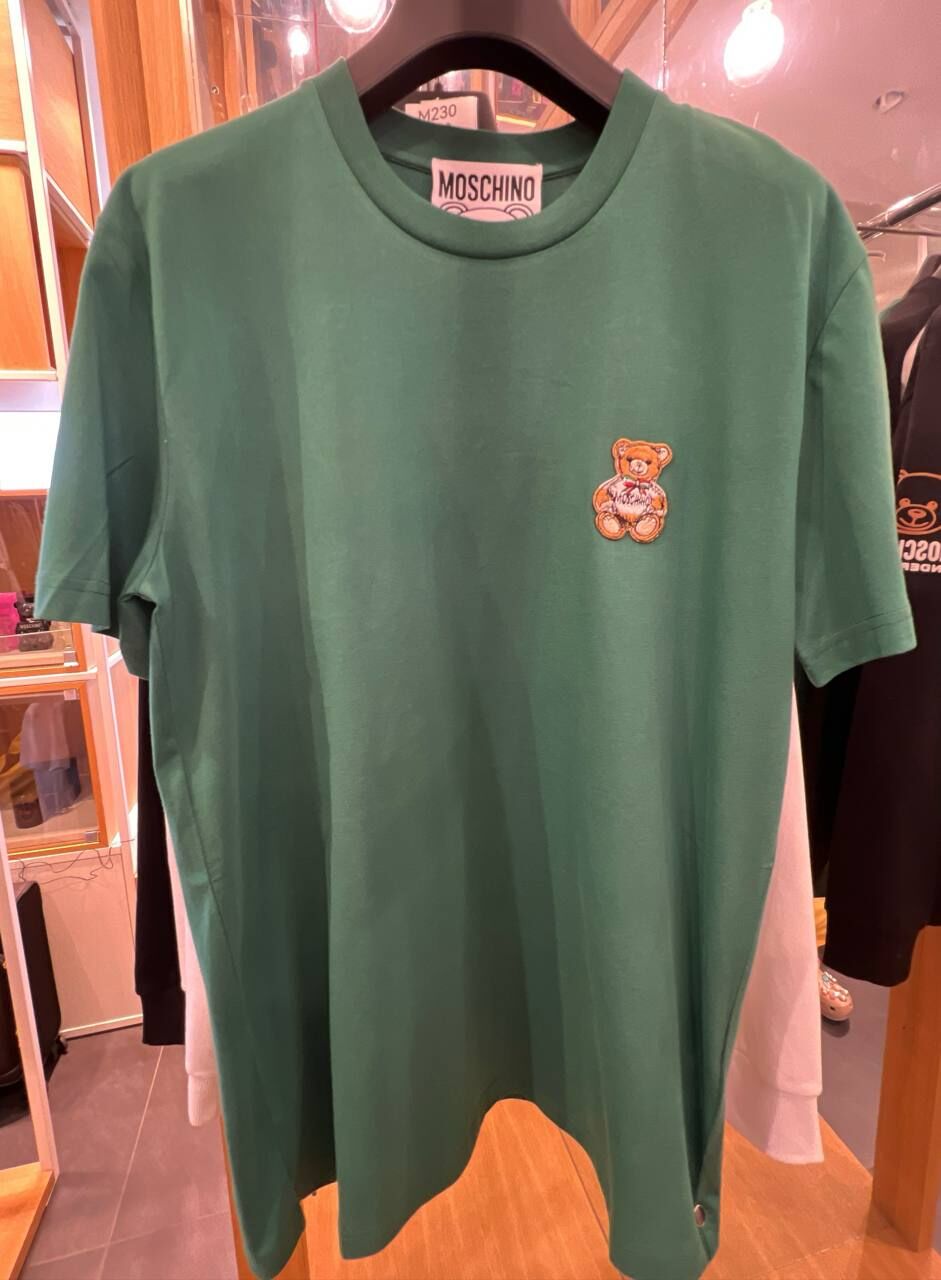 [E] MOSCHINO GREEN TEDDY BEAR PRINT T-SHIRT, 242ZRT072370410389 (EM231)