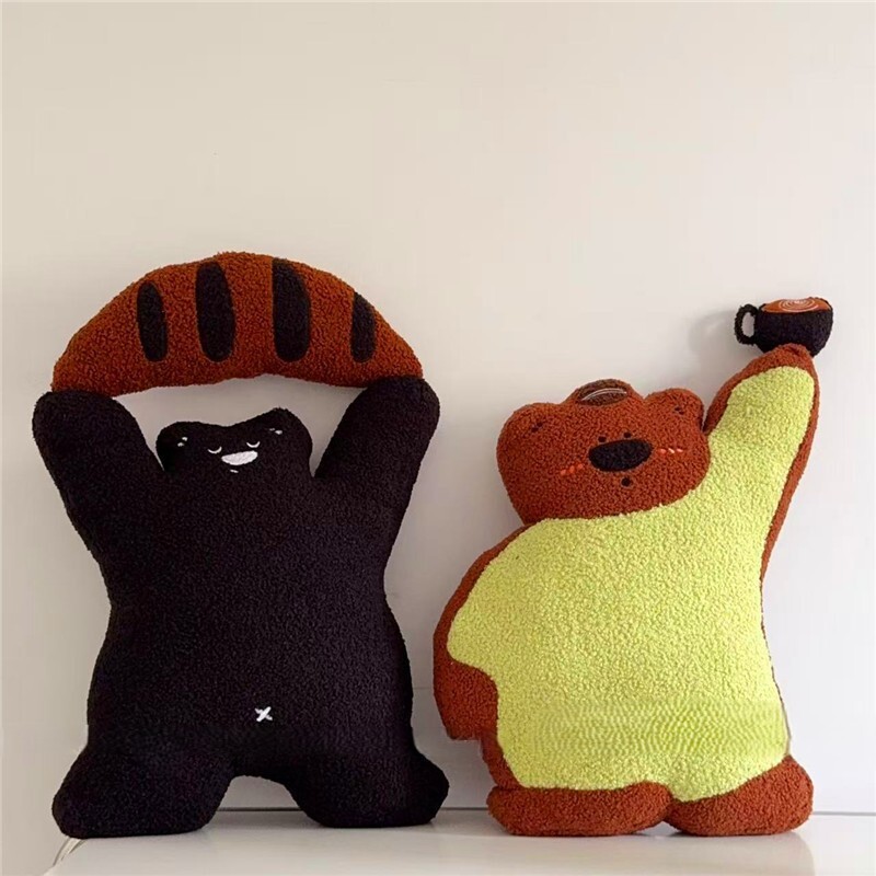 《6390》咖啡麵包小熊毛絨抱枕