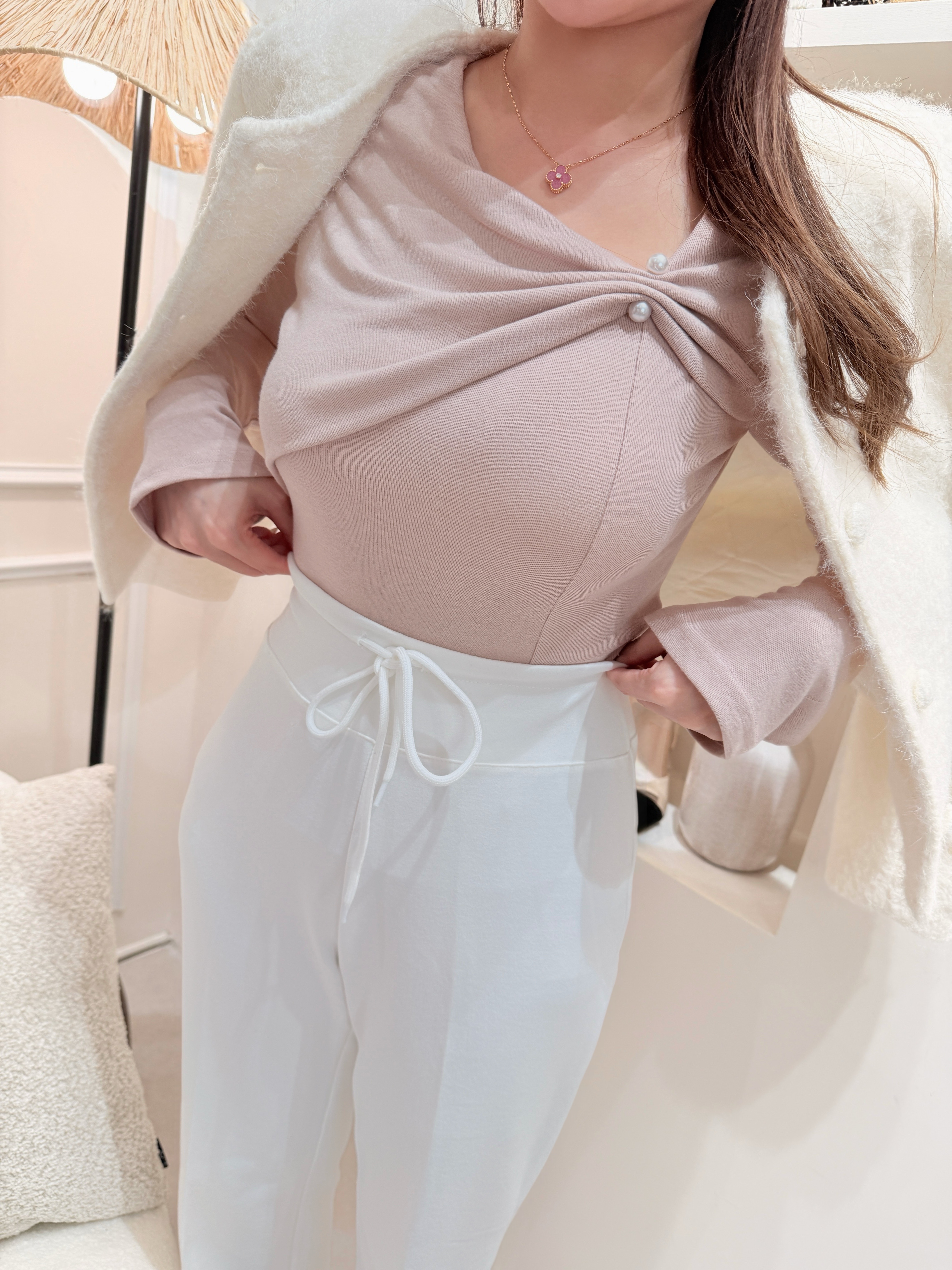 氣質感onni - 親膚彈性顯瘦小珍珠上衣