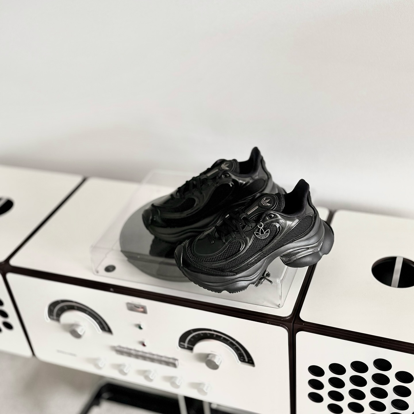 Adidas Originals Ozvenuz 黑色 全黑 宋雨琦同款 增高 厚底鞋 JS2468