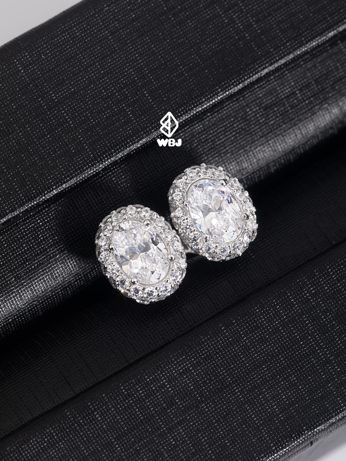 純銀群鑲橢圓形寶石耳釘 925銀 電鍍18K白金