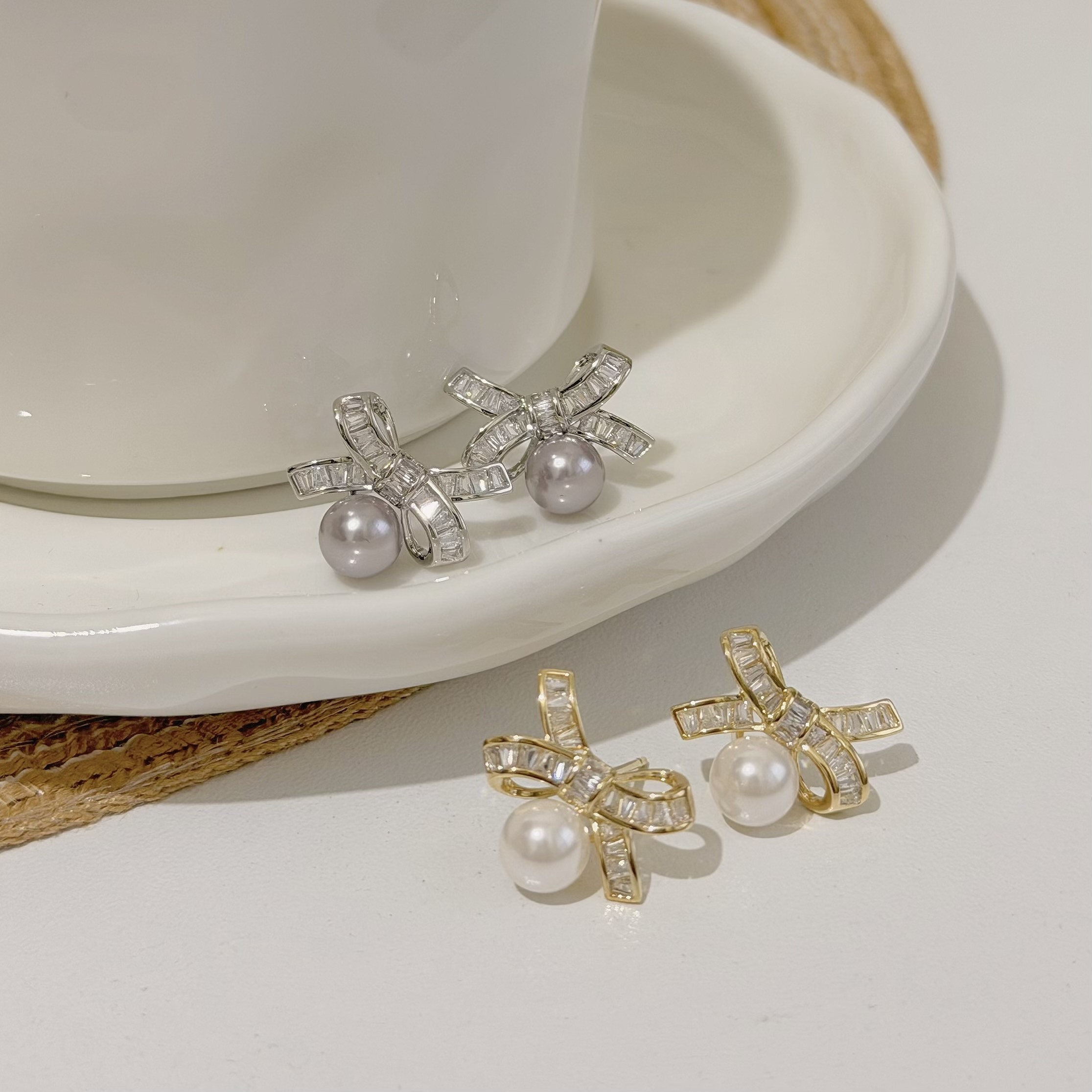 Z100鋯石蝴蝶結珍珠耳針