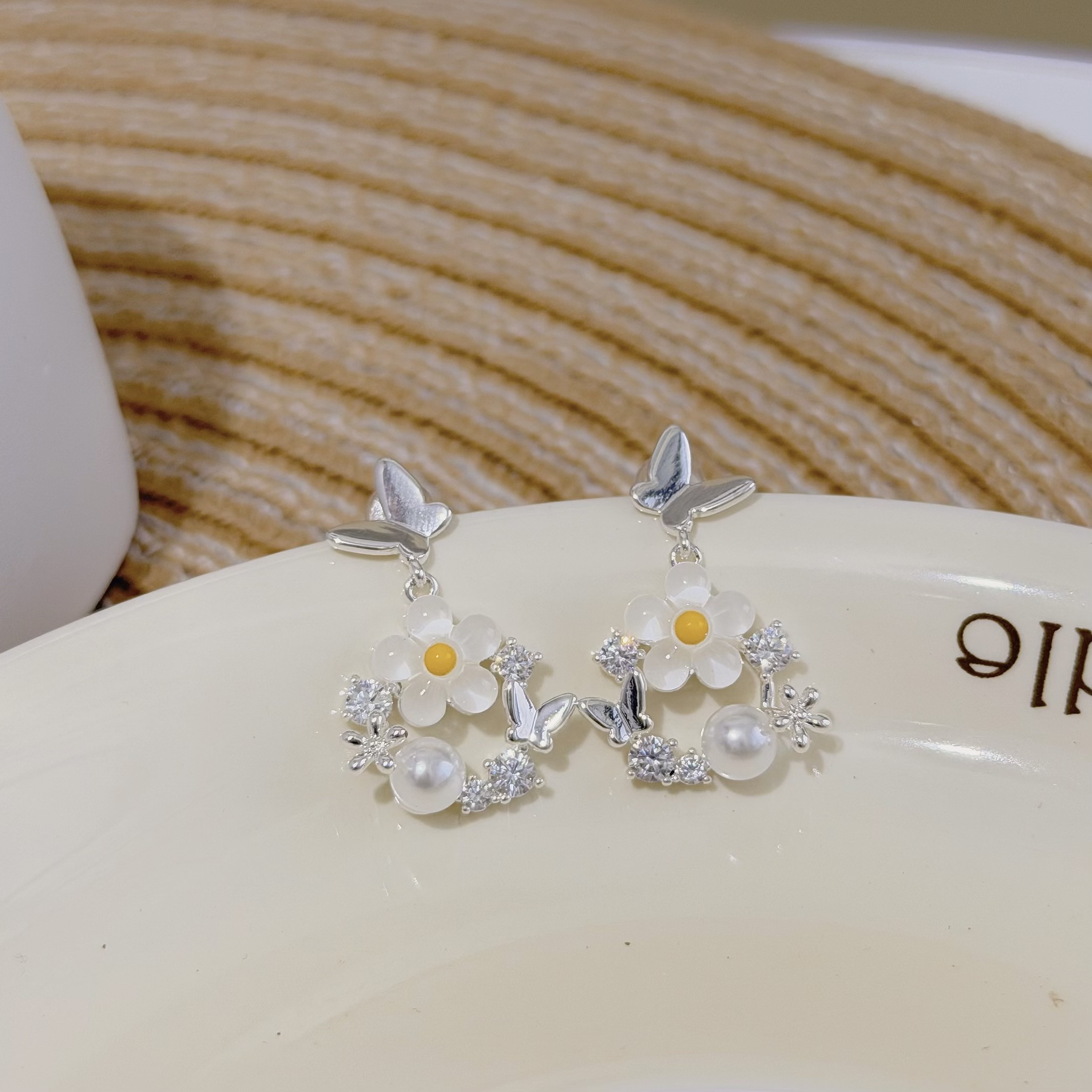 Z119蝴蝶水晶小花排鑽珍珠垂吊