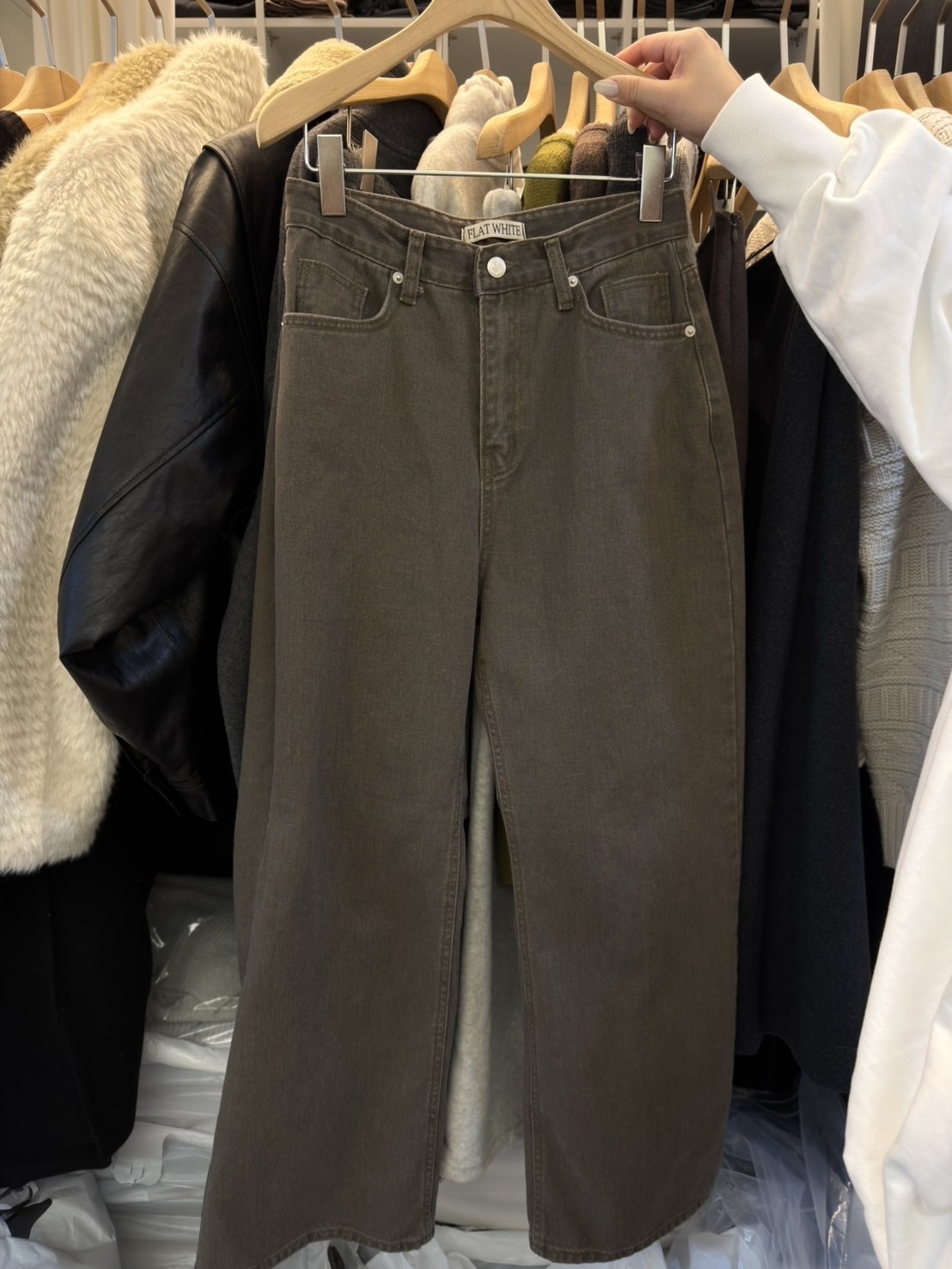 【韓國連線】B06 直筒後車線牛仔褲