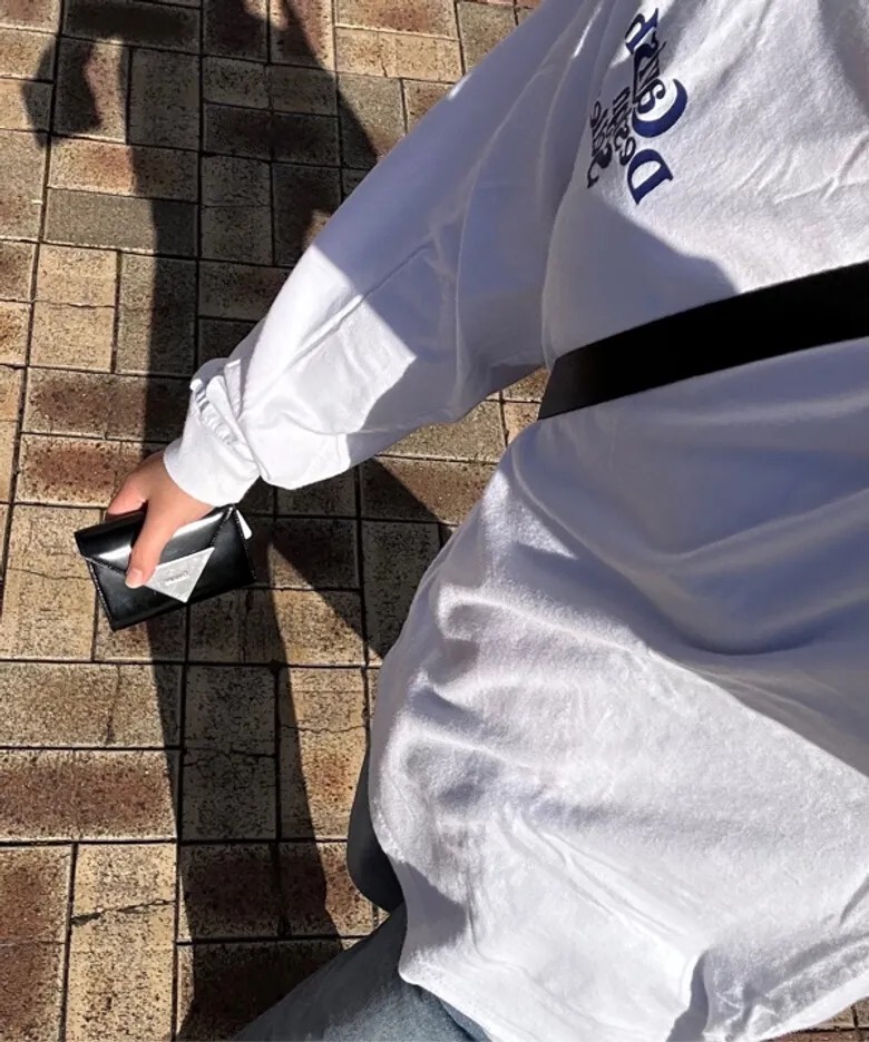 Fennec 金屬漆面三折皮夾