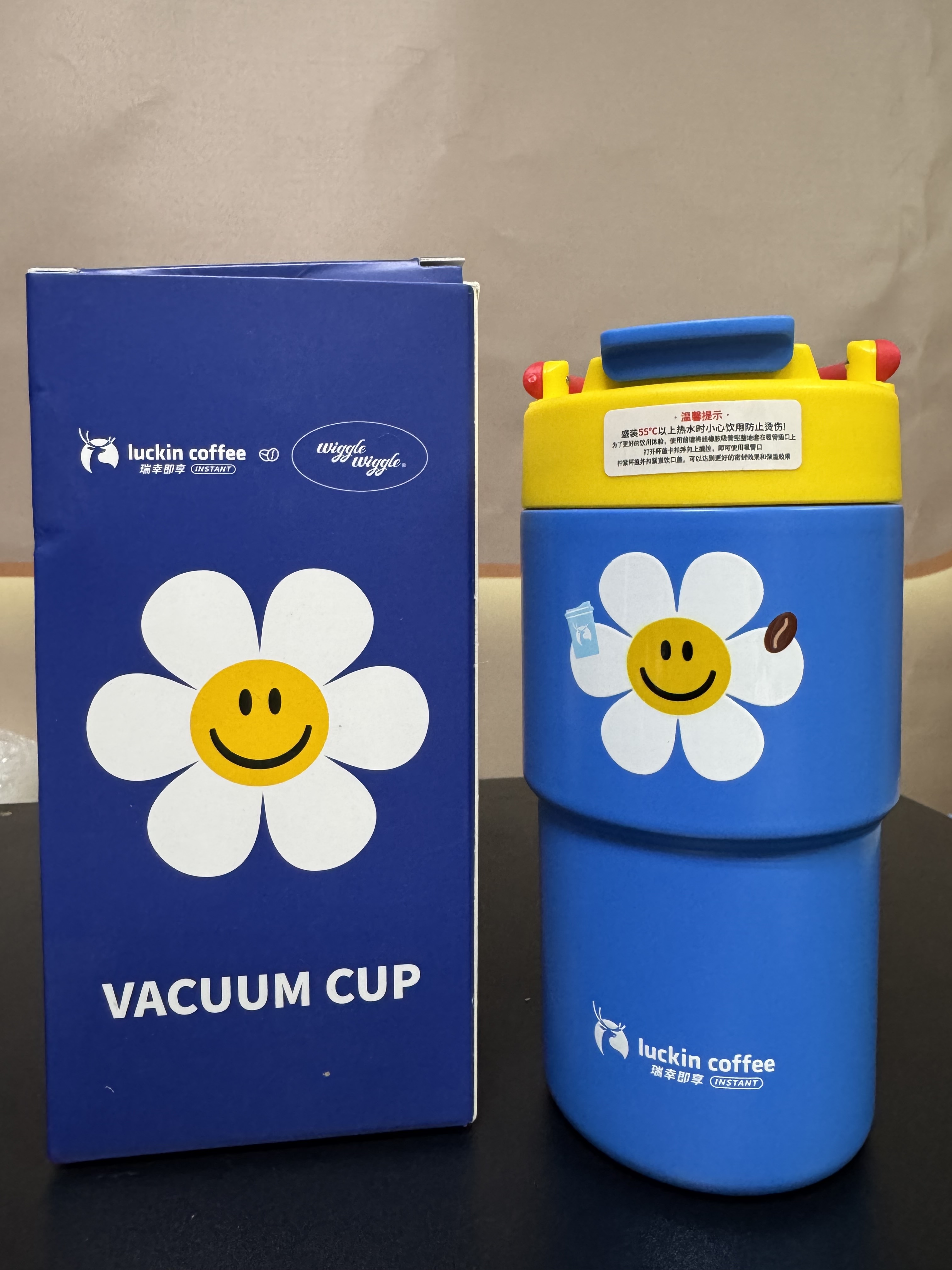 Wiggle x 瑞幸 保溫杯520ml