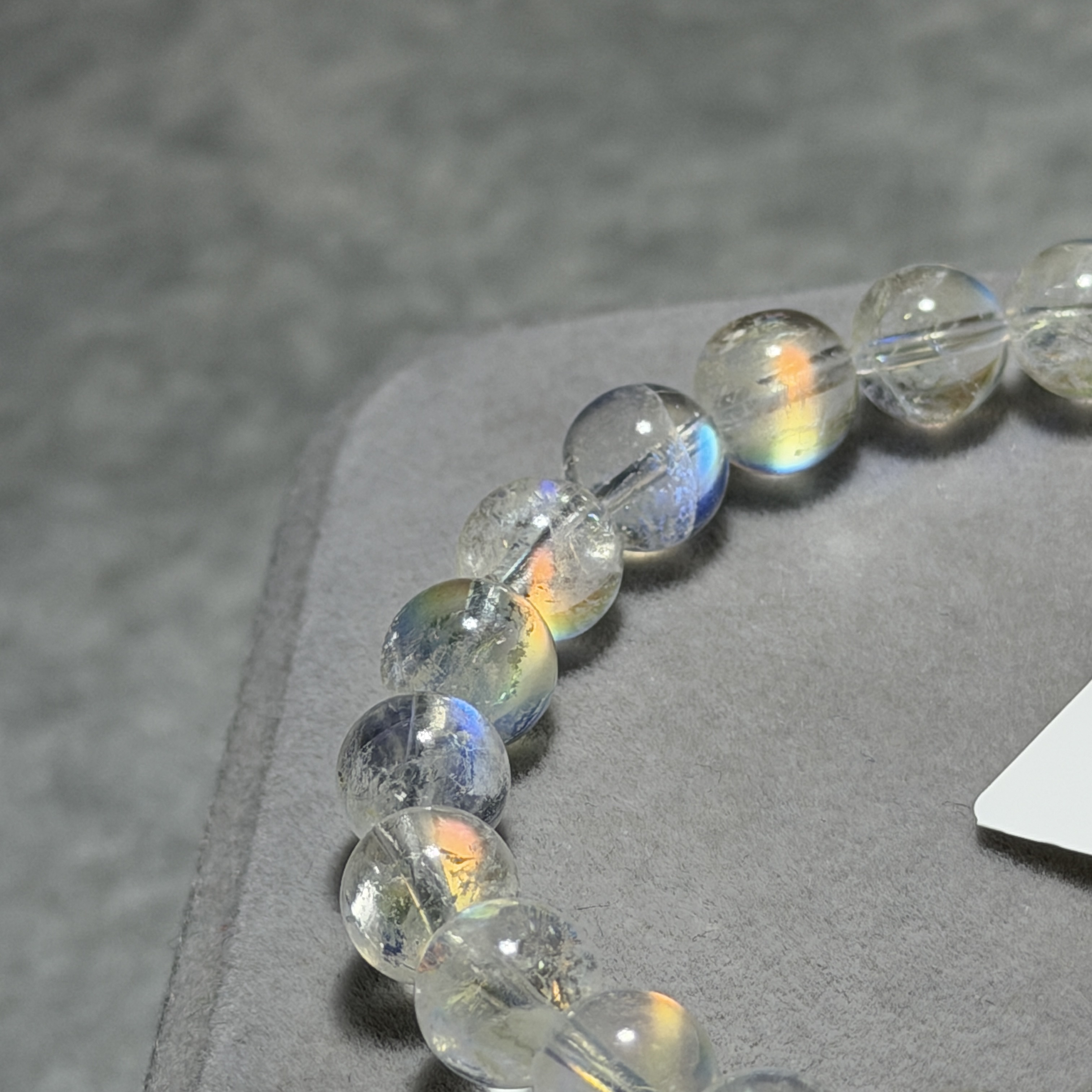 高級數彩虹光月亮石 8+mm BM1874