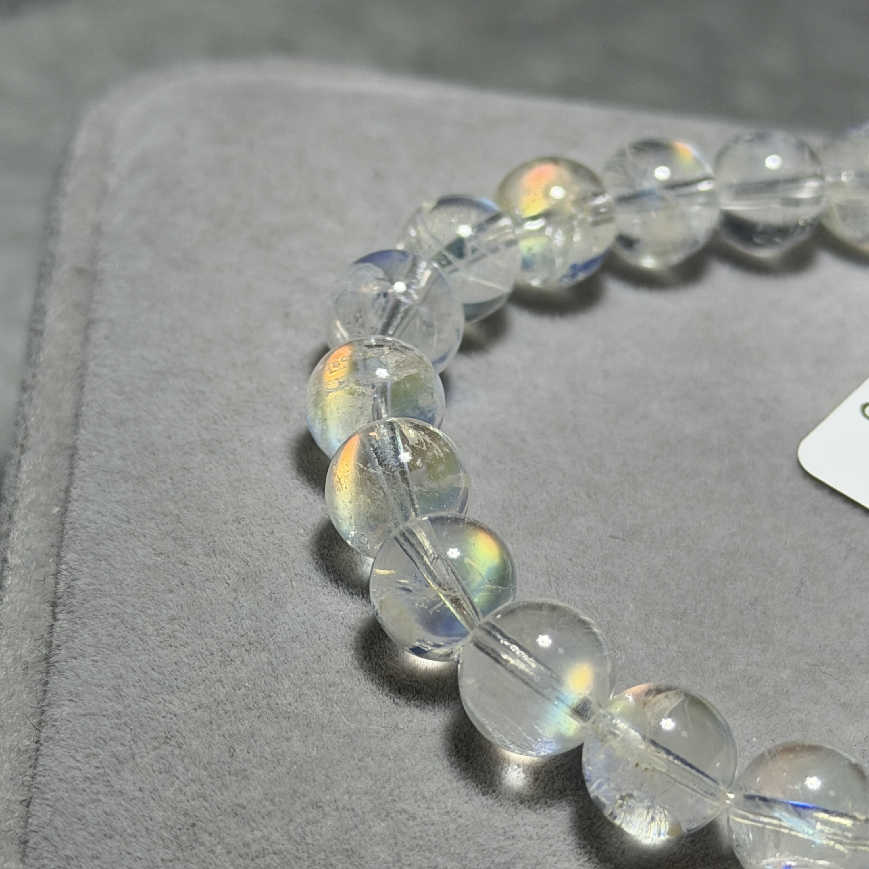 高級數彩虹光月亮石 8+mm BM1875