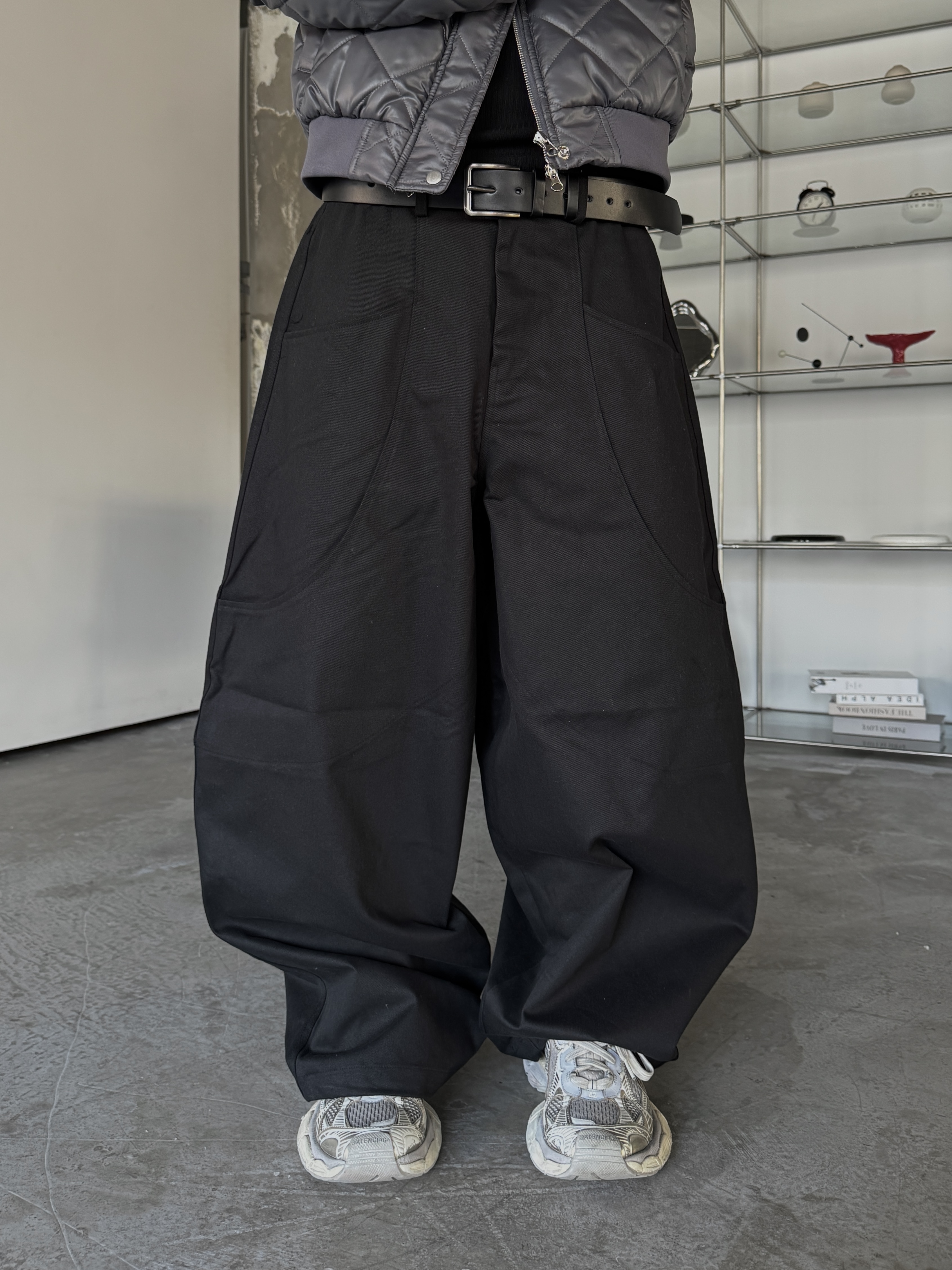 弧線層次 寬鬆氣球 斜紋布 長褲（部分現貨）