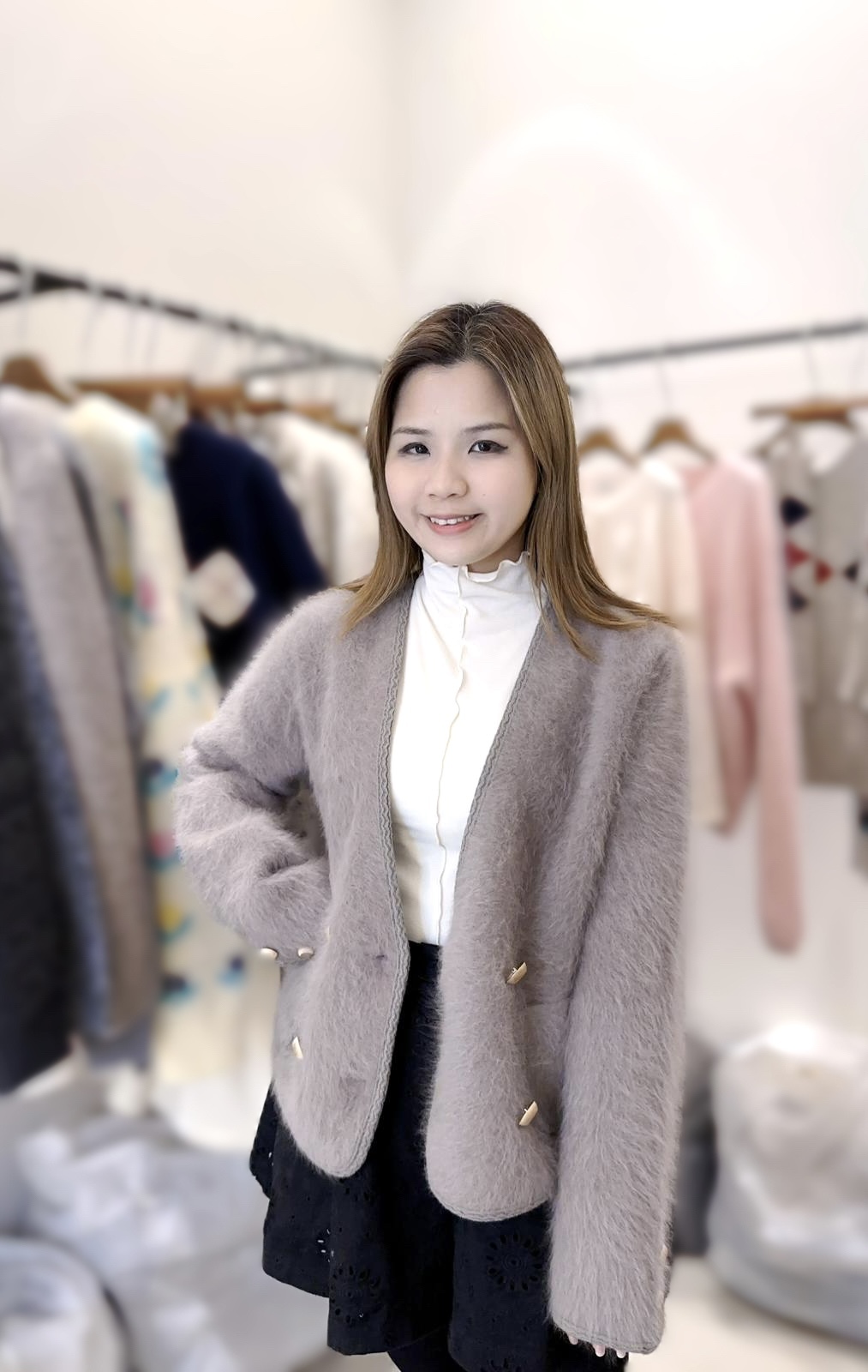 SR05 Cashmere 5% 浣熊毛45% 羊毛50%  胸 44 長 22.5 $719