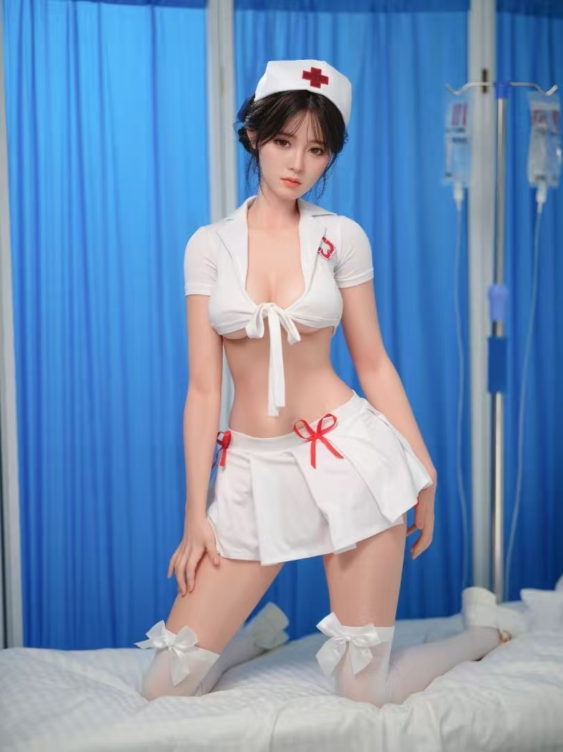 Novabeing 超維人形 1/2 雪代 透華（ゆきしろ とうか）Yukishiro Toka 142cm  tall Full Silicone Action Figure