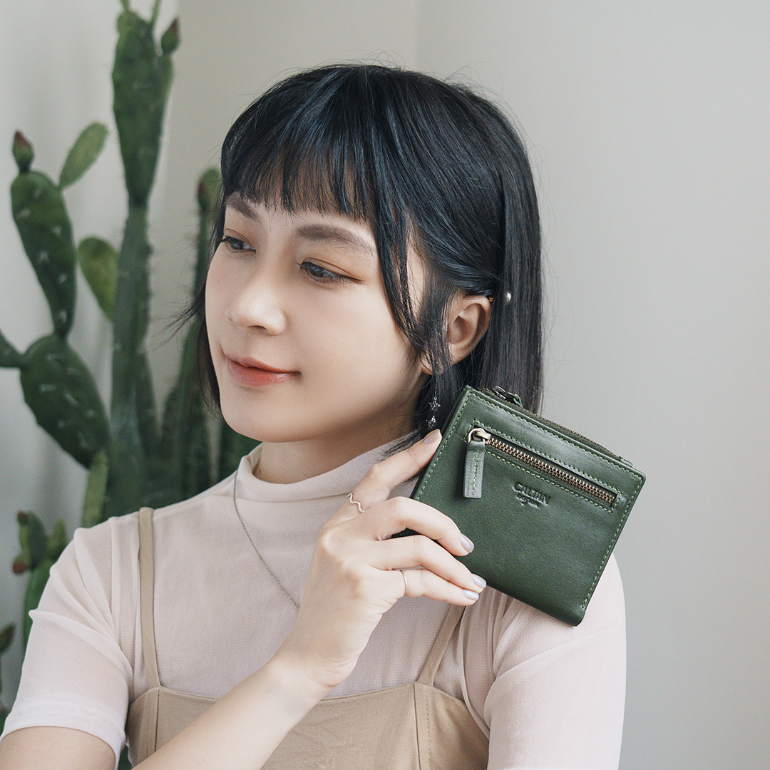 【招財母錢包💰】內扣式簡約風短夾-三色(075023)