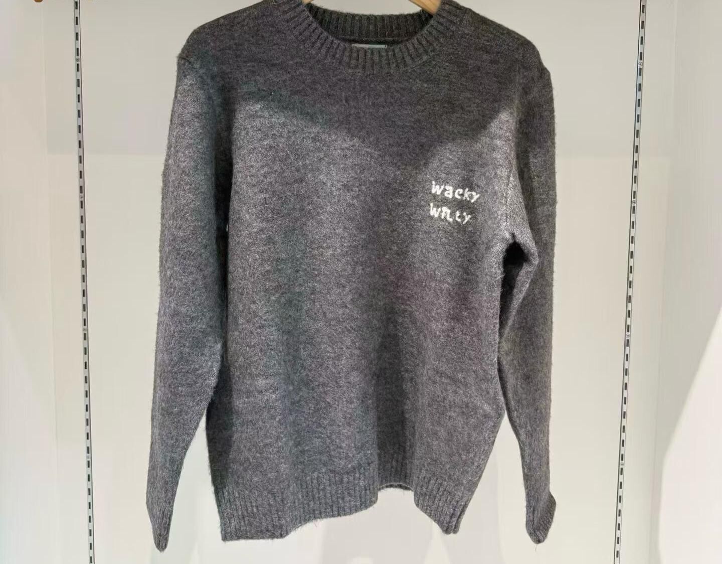 Wacky Willy 休閒寬鬆針織長袖（K11 BR41）