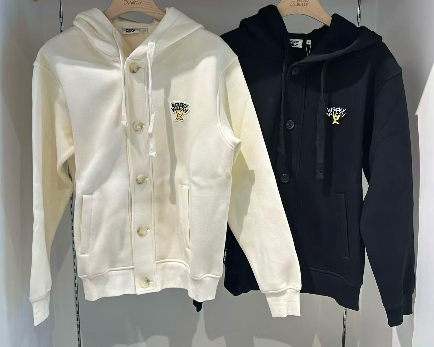 Wacky Willy 鈕扣衛衣外套（K11 BR44）