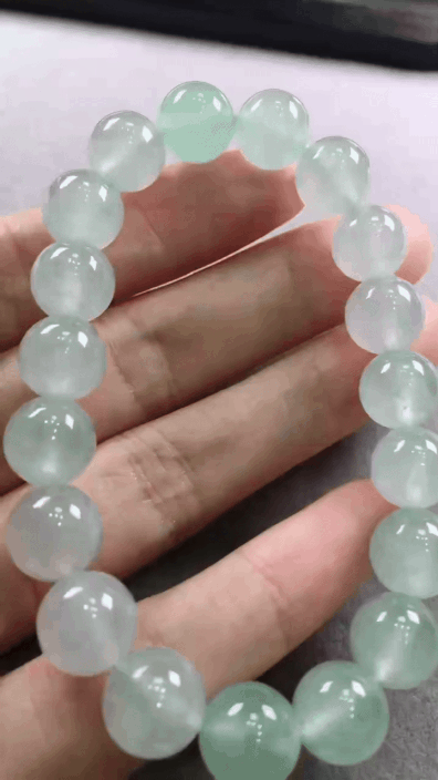 116333 翡翠手串 (10.5mm直徑)