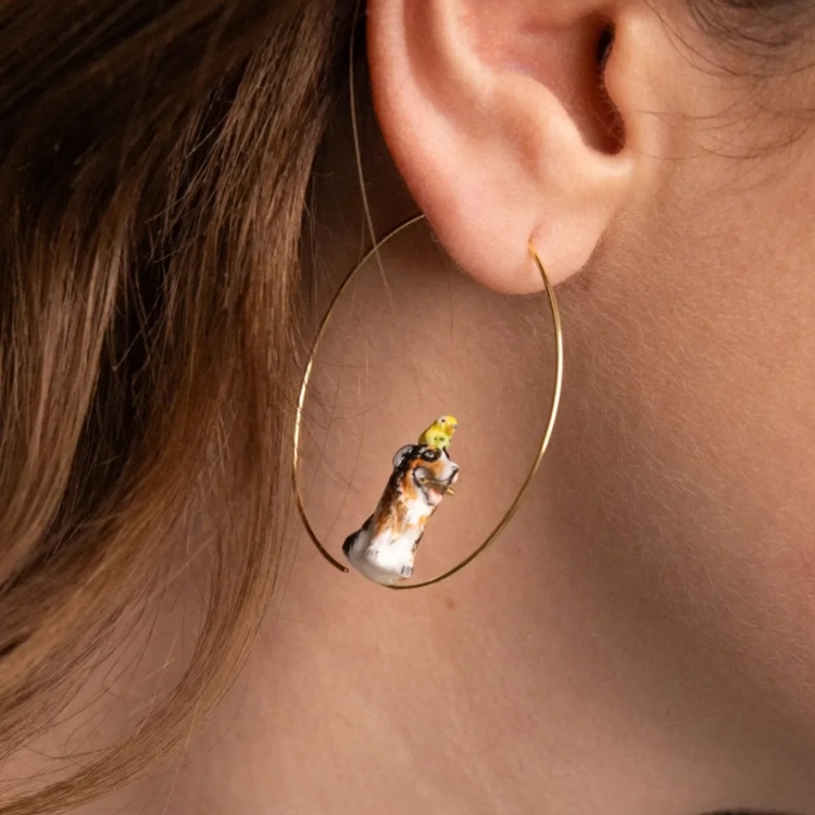 貪玩牧羊犬圈型耳環