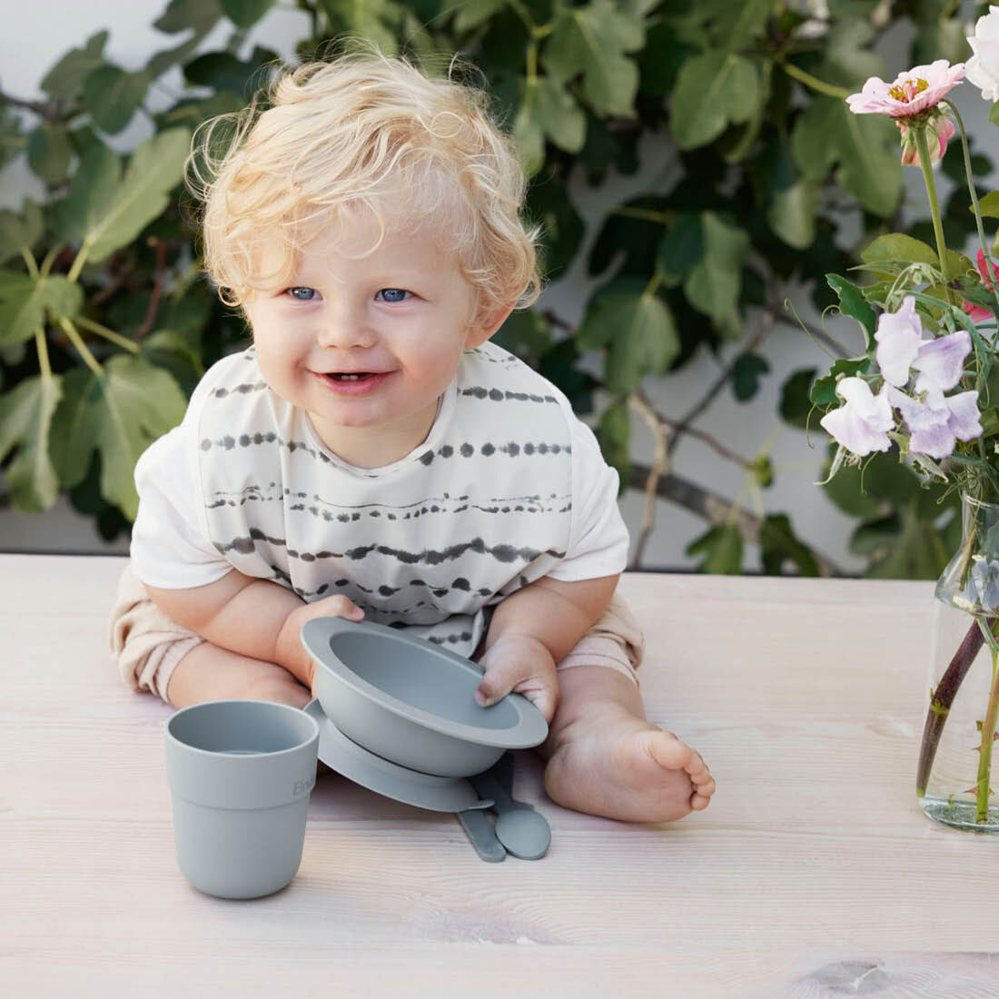 Elodie Details 防水口袋圍兜-水彩畫(Tidemark Drops)