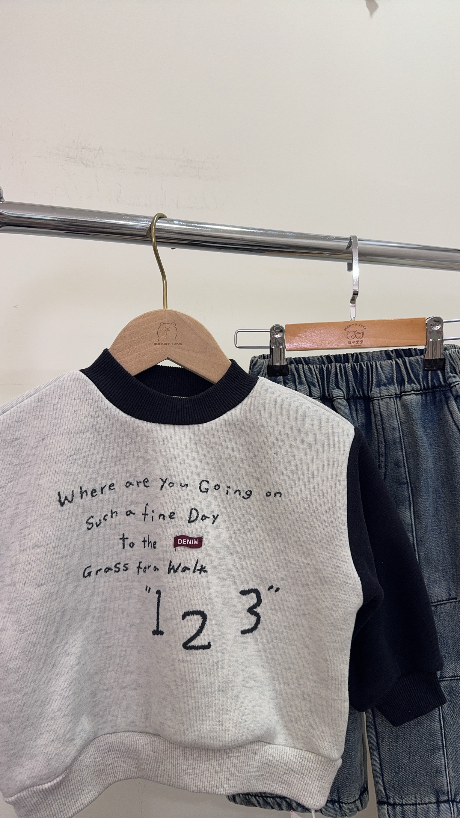 25SQ8659數字薄絨上衣