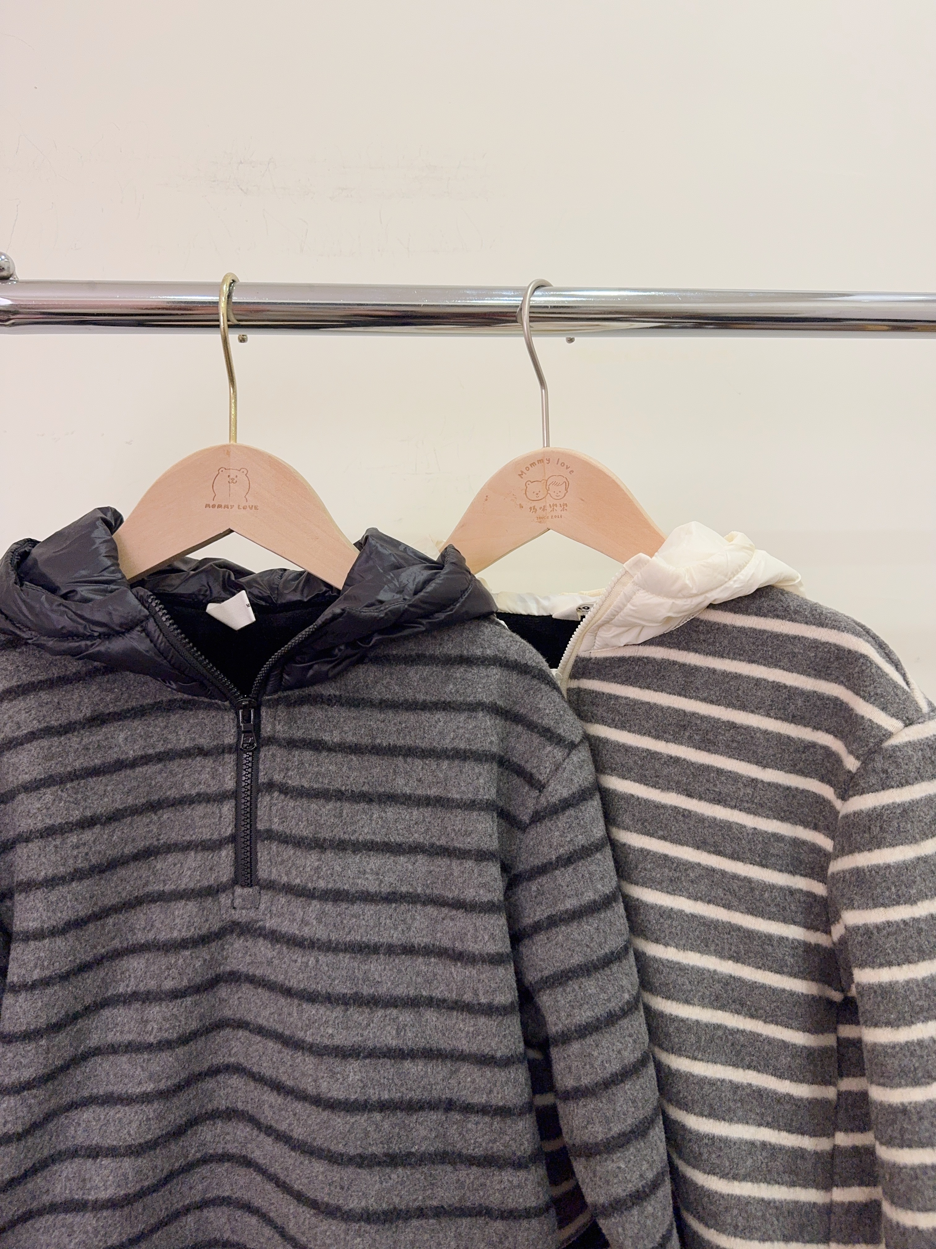 53007設計師家-異材質接拼磨毛帽Ｔ