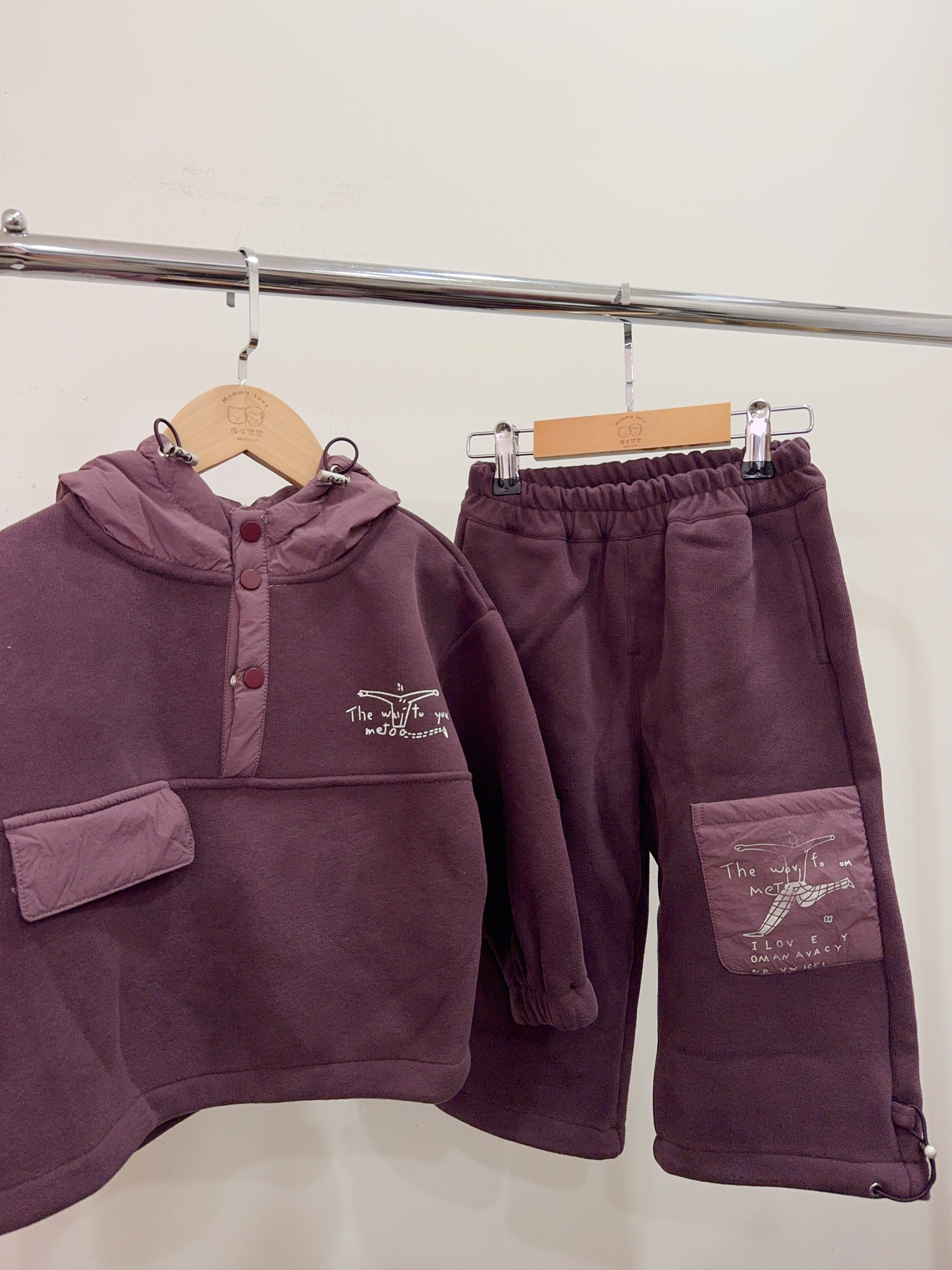 23182紫色異材質接拼連帽套裝