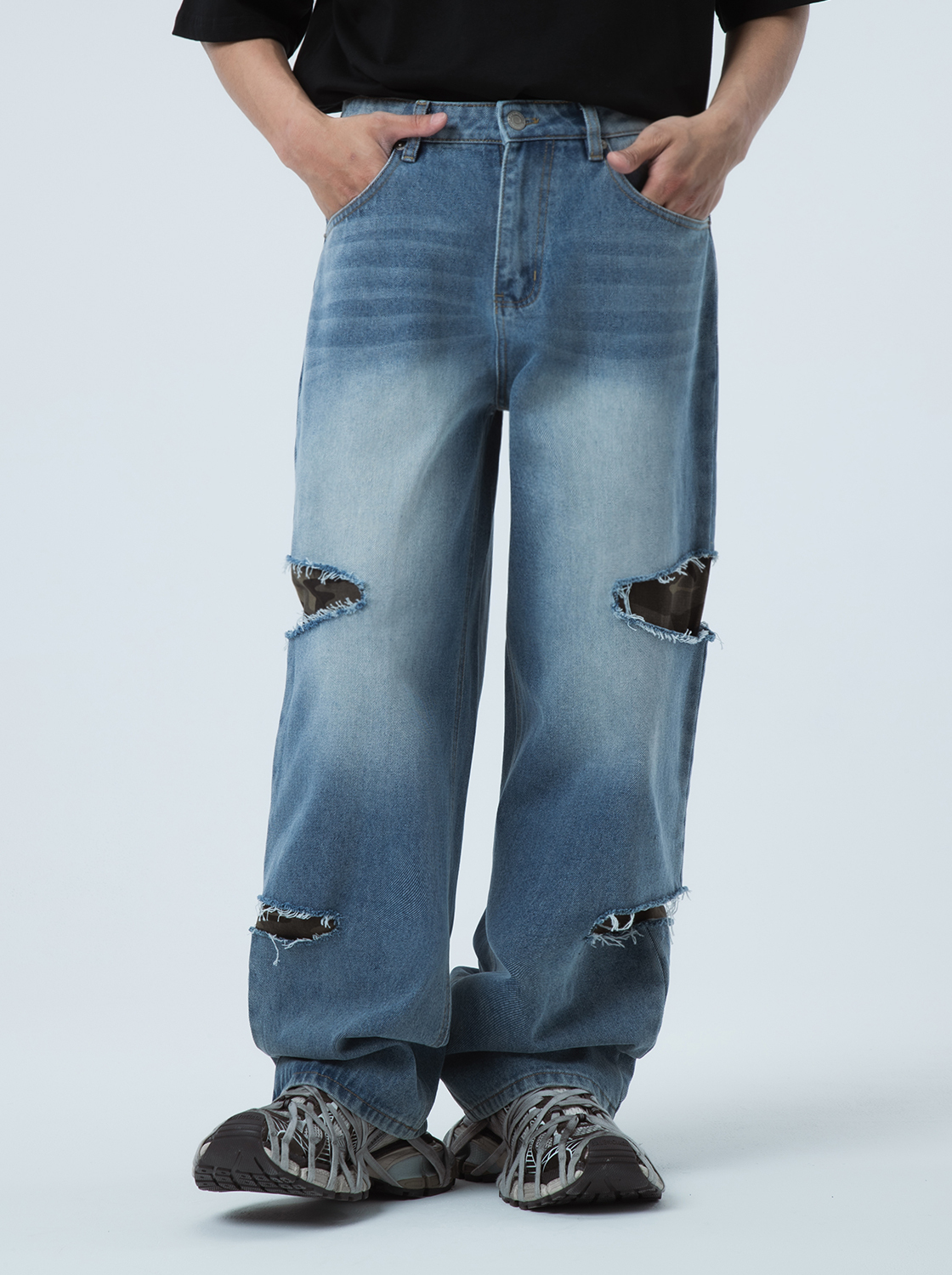 割破迷彩撞布超寬直筒褲