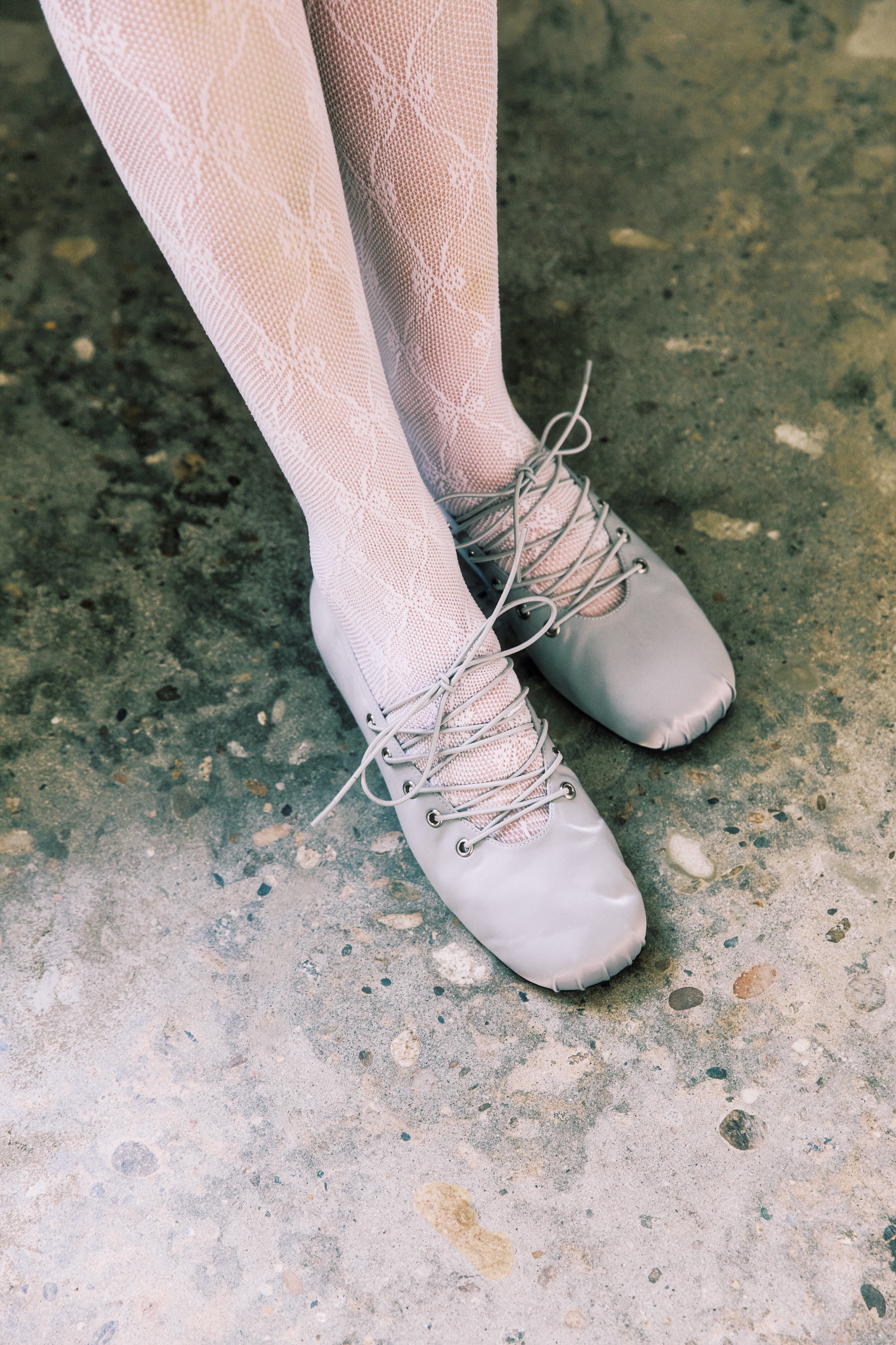 KHIHO DOLPHIN LACE UP FLATS K25-SH003 SV