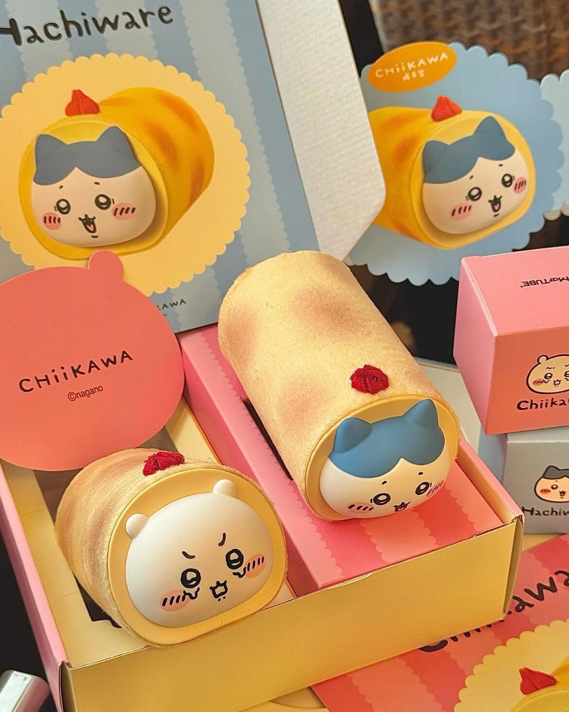 MarTUBE x Chiikawa蛋糕卷造型暖手寶