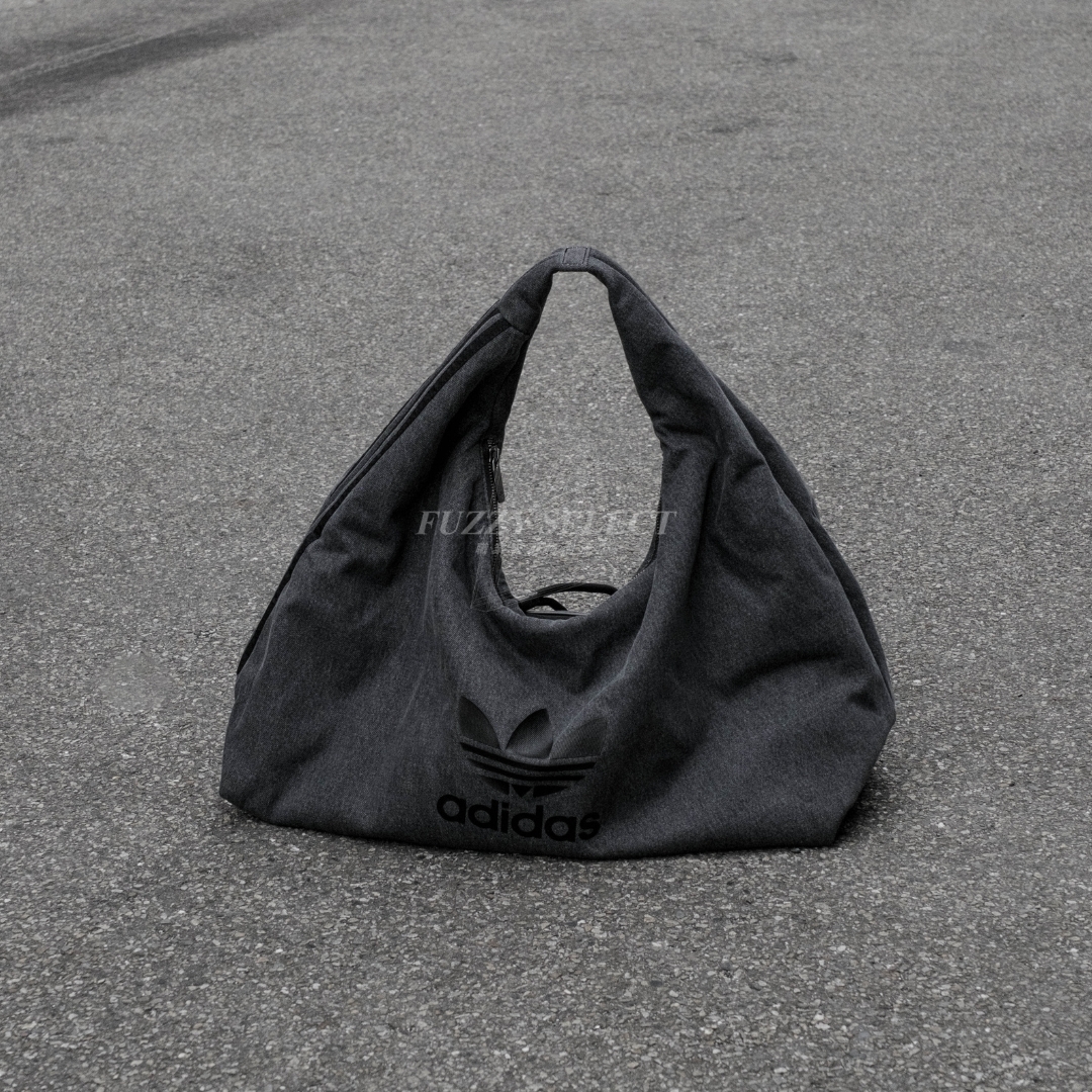 【逢甲 FUZZY】 ADIDAS Originals DEMIN 大雲朵包 灰色 牛仔 丹寧 肩背 大容量 附小錢包 IX7694