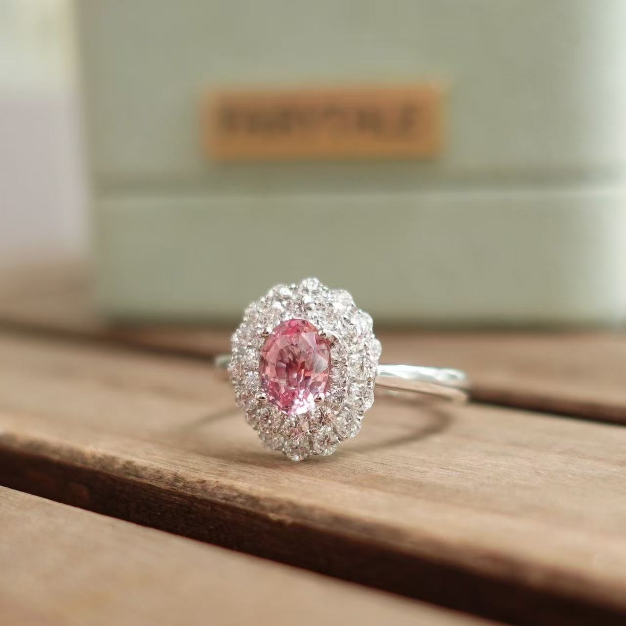 1.08ct無燒Padparadscha 18K金鑽石戒指 - 蓮花色  (帶GUILD證書)