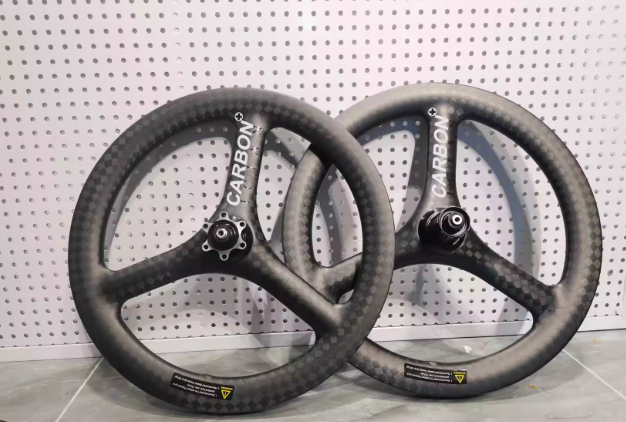 卡半仙 Carbonician Carbon 3 刀輪組