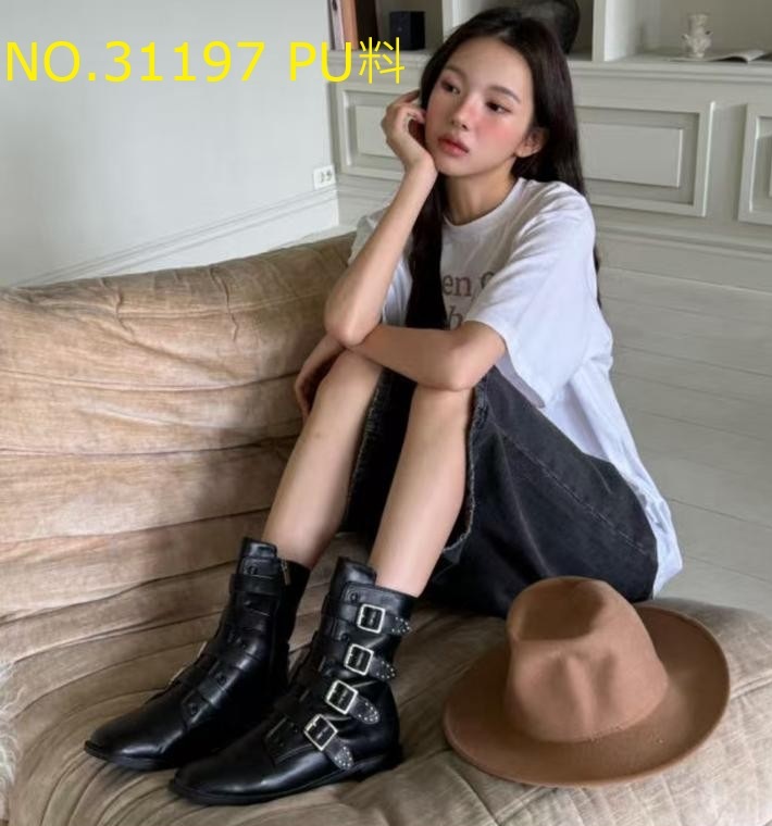 CM07 NO.31197 PU料   足碼 1寸高  原價  $599  韓國牌子 中國制