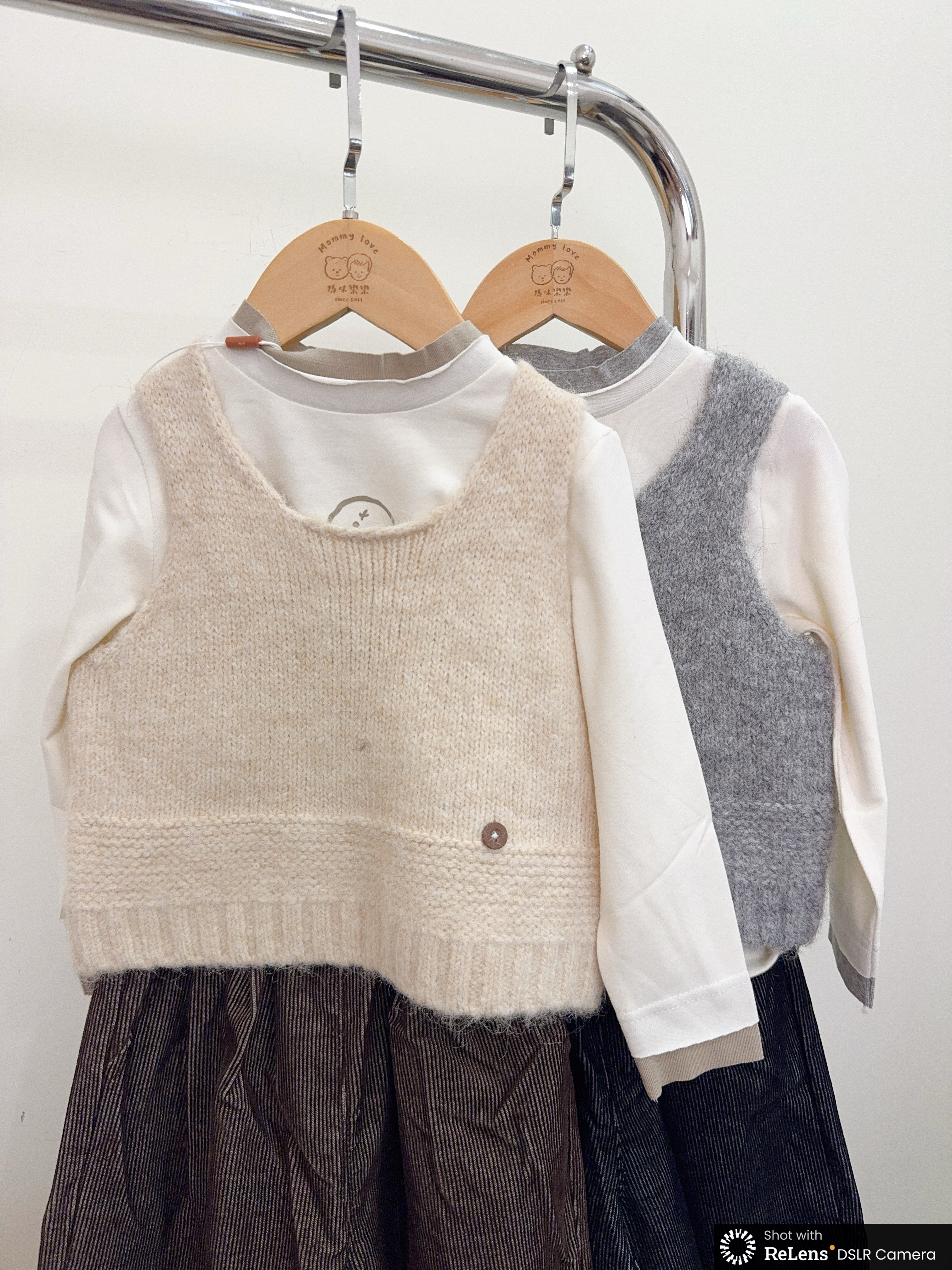 825100毛毛背心燈芯絨寬褲三件套