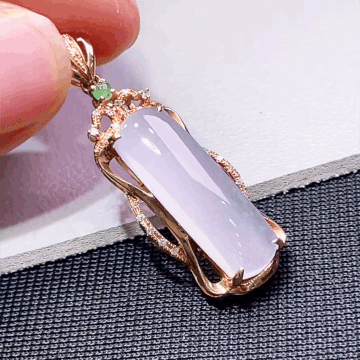 116429 翡翠無事牌吊墜