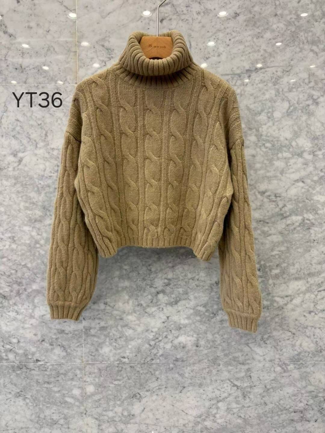 JN5250 樽領麻花織紋上衣（特價商品優惠碼不適用）