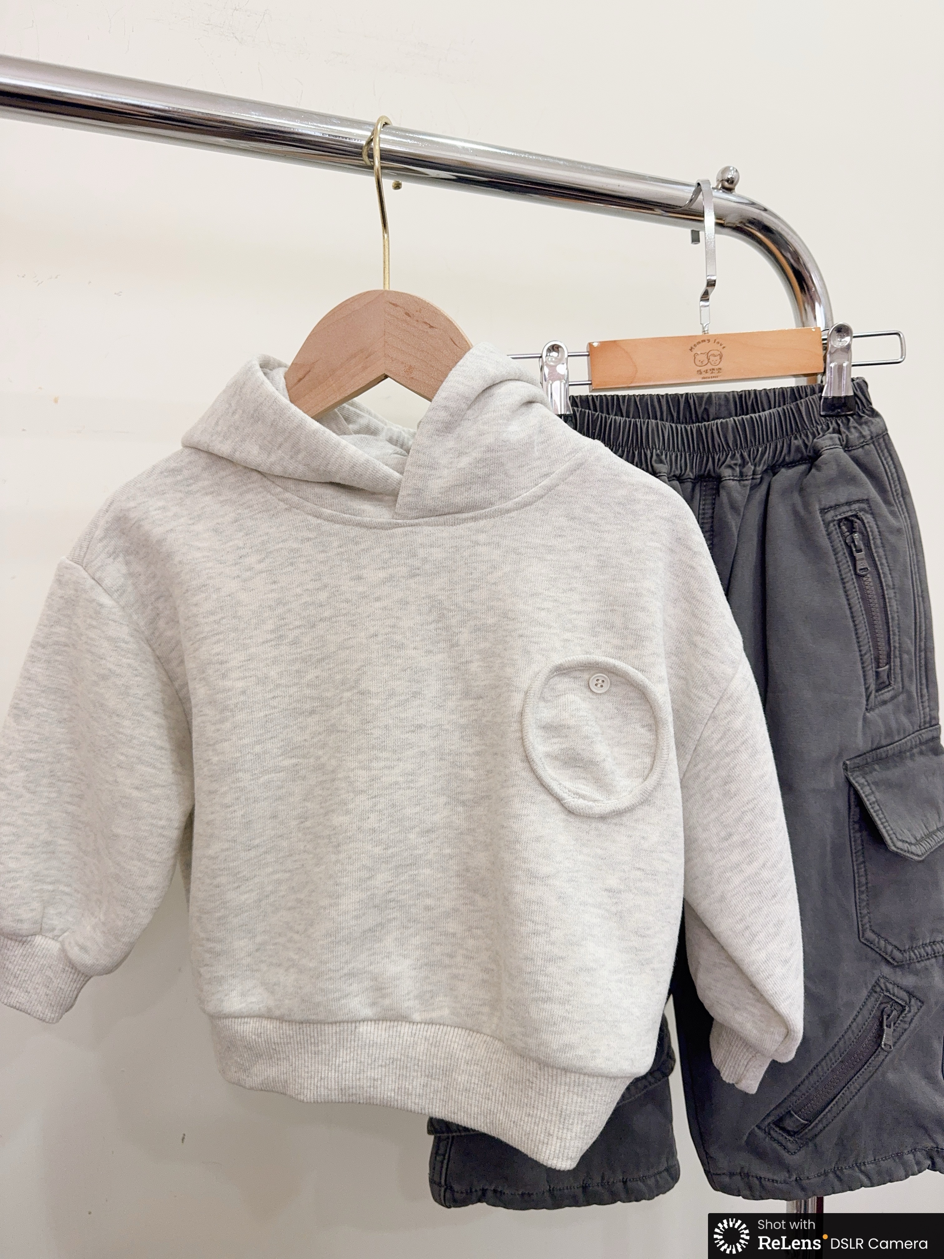 NH6656小鈕扣灰色連帽上衣