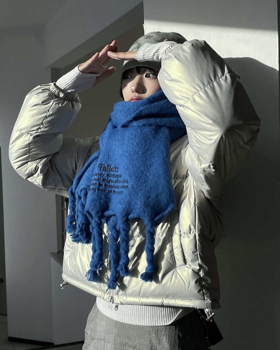 <黑五折扣🇰🇷>Fallett 韓國 刺繡 保暖 圍巾 五色