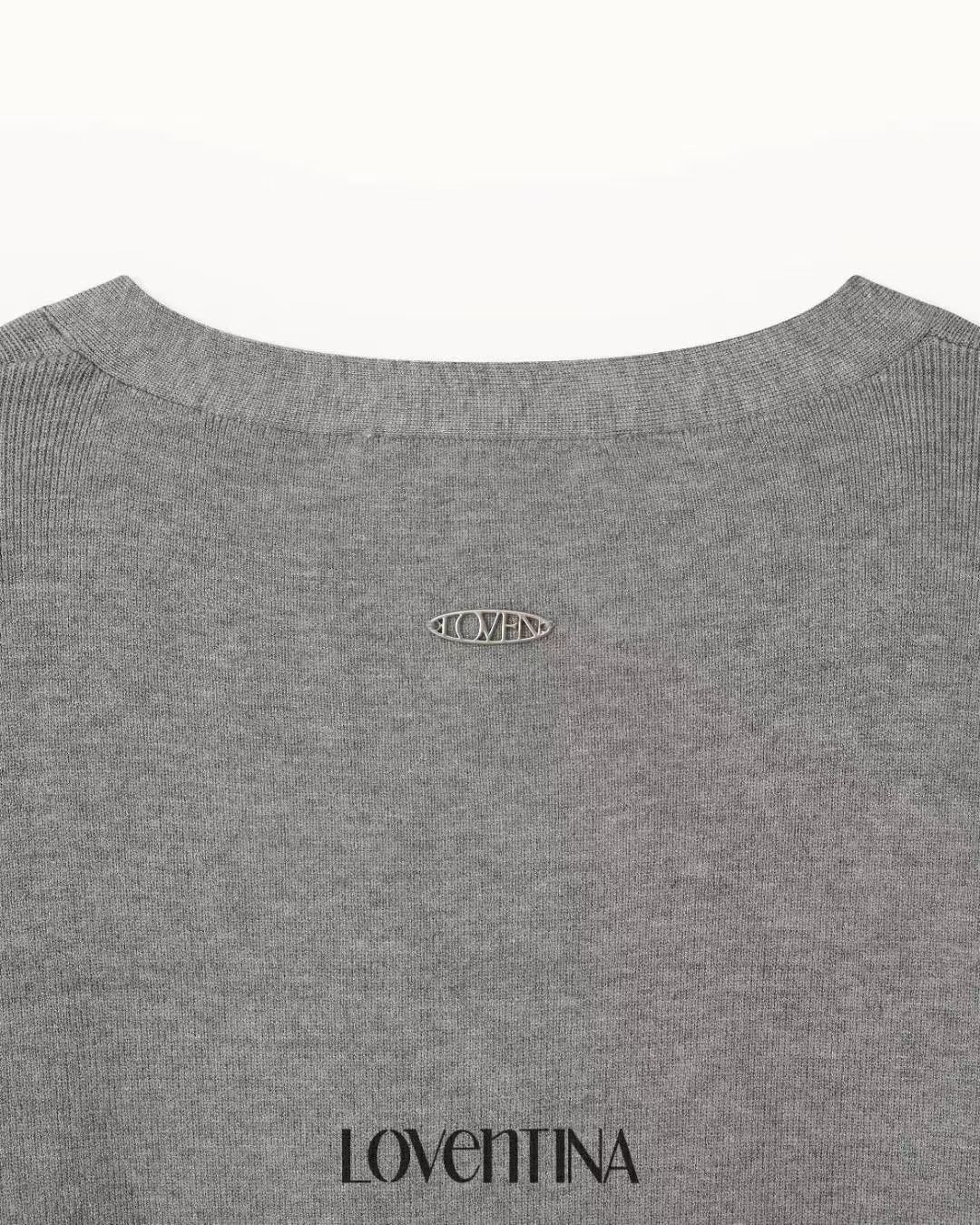 GB5223 V領後背銀扣外套